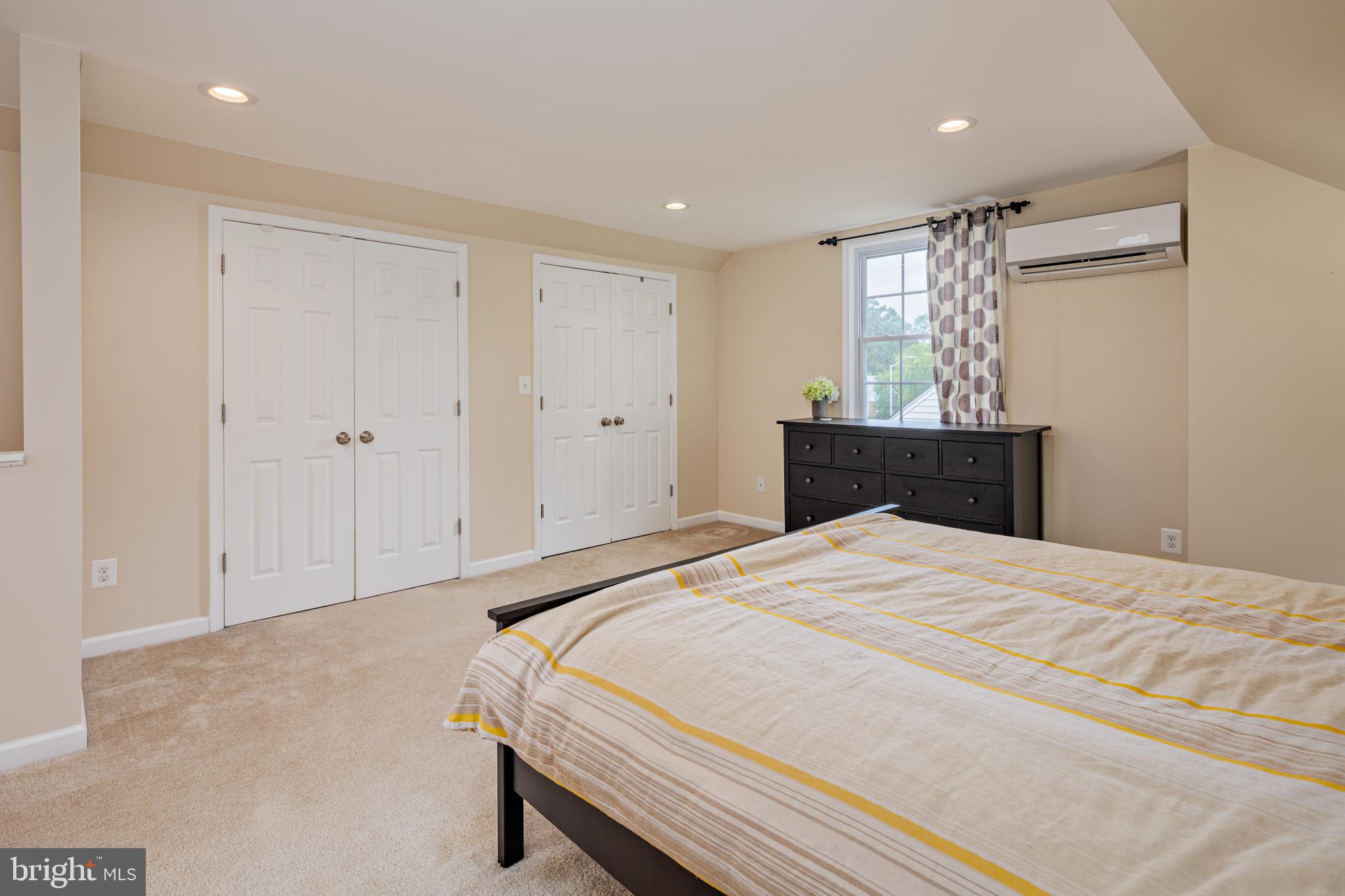 HAMILTON HEIGHTS - Residential