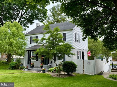 38 PARK ROAD READING PA 19609