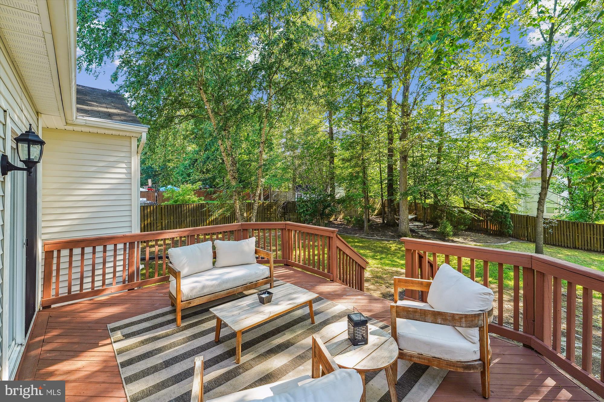 TANTALLON SQUARE - Residential