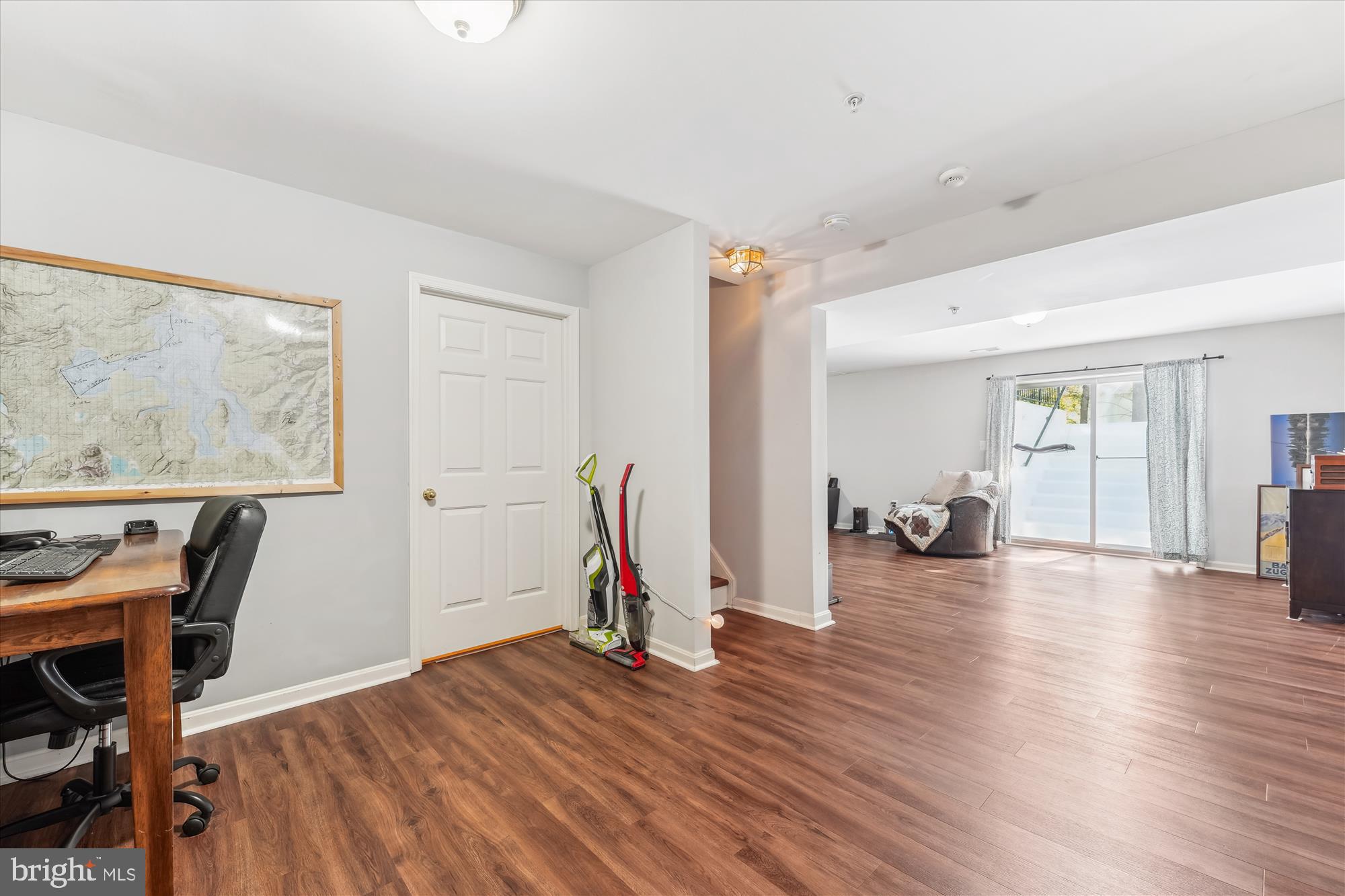 TANTALLON SQUARE - Residential