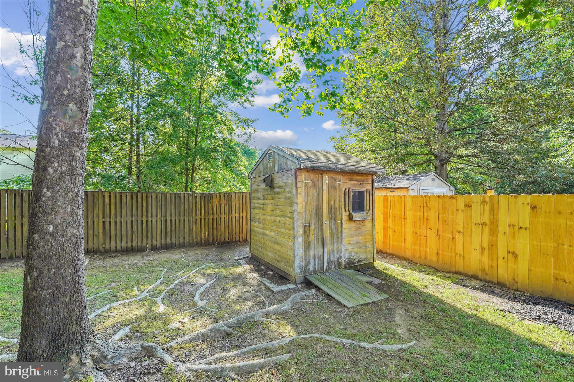 TANTALLON SQUARE - Residential