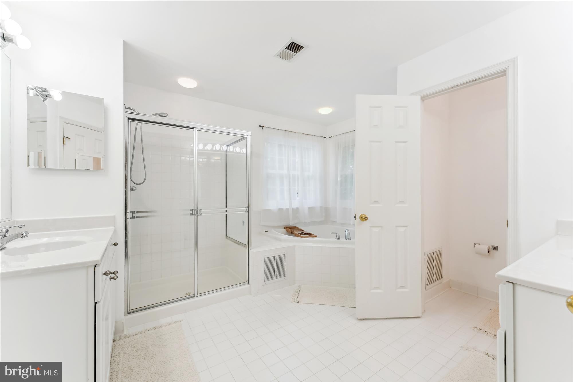 TANTALLON SQUARE - Residential