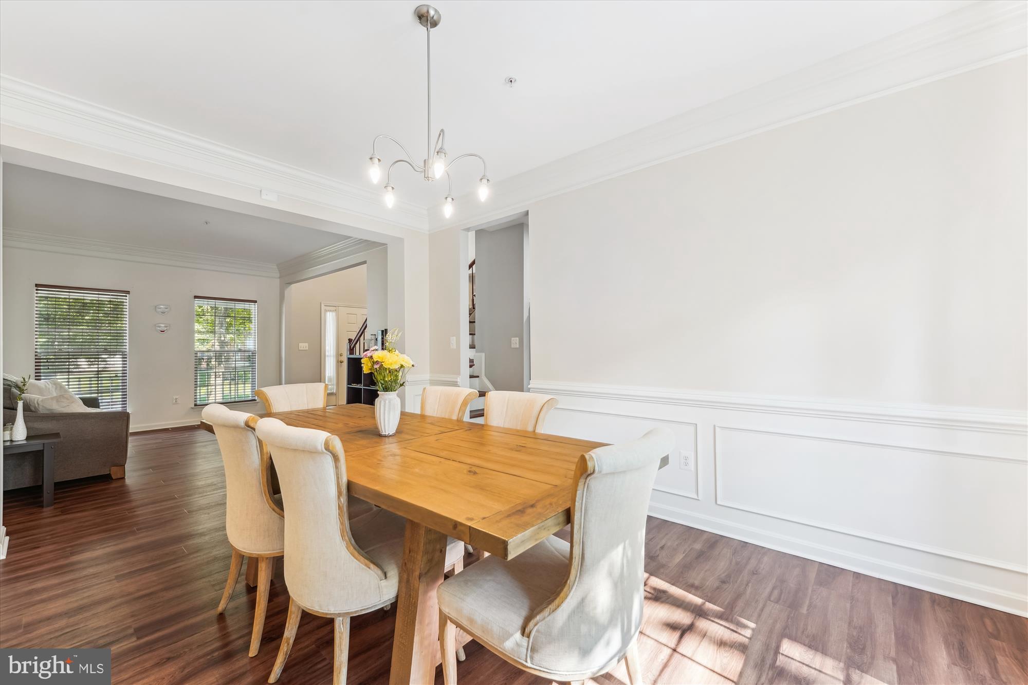 TANTALLON SQUARE - Residential