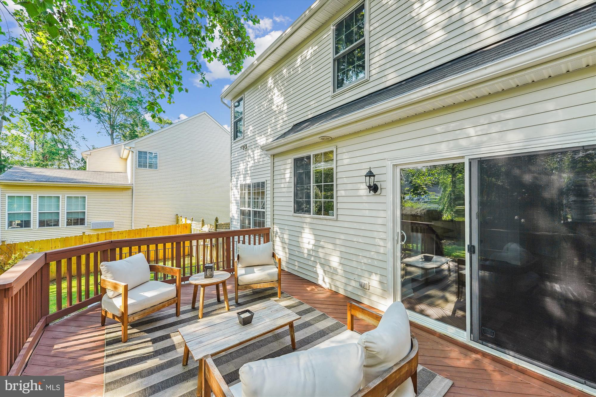 TANTALLON SQUARE - Residential