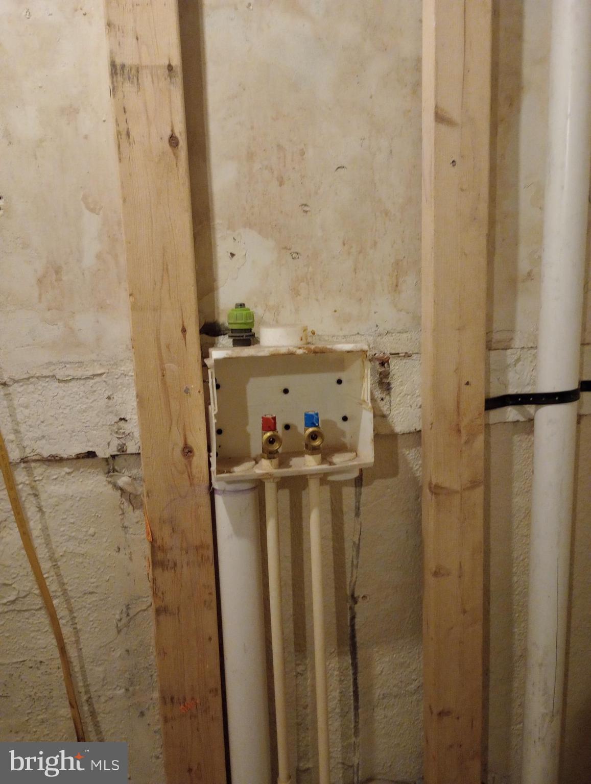 JOHNS HOPKINS - Residential