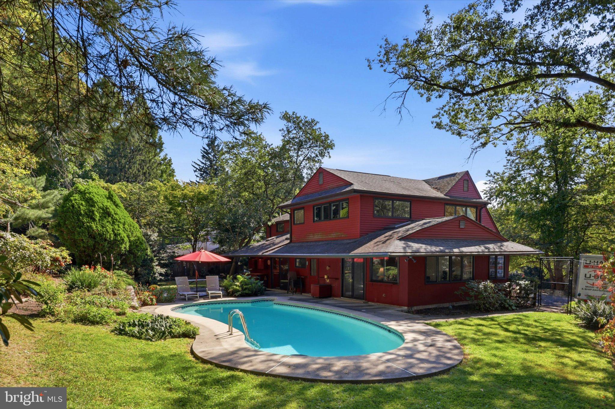 8813 PATTON ROAD