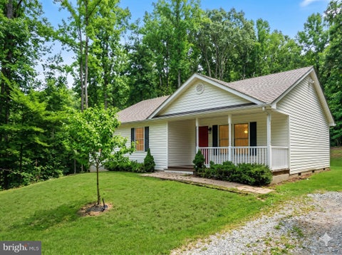 Homes For Rent - 26327 Hill Road<br/> RUTHER GLEN, VA 22546