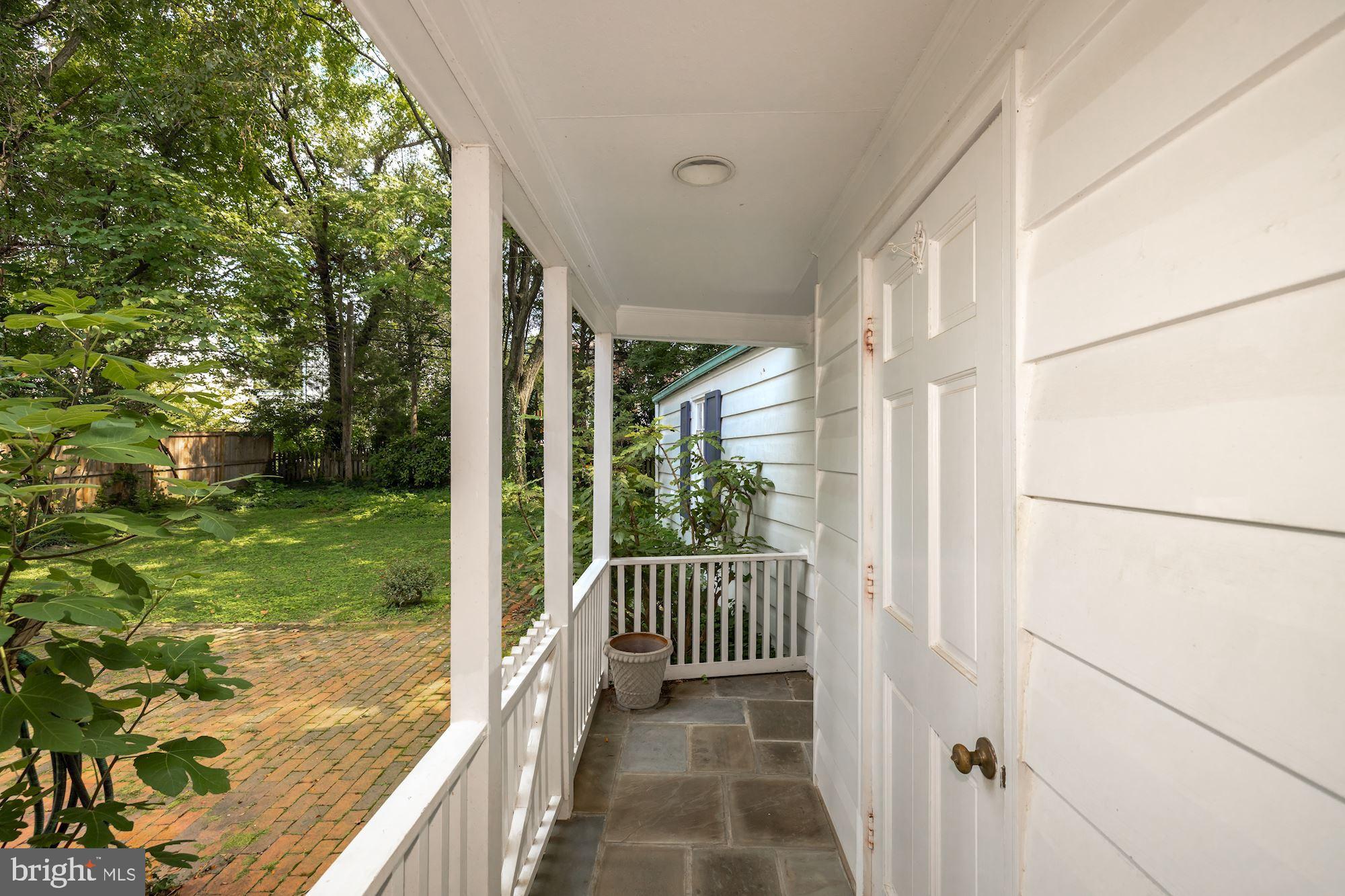 CHEVY CHASE - Residential