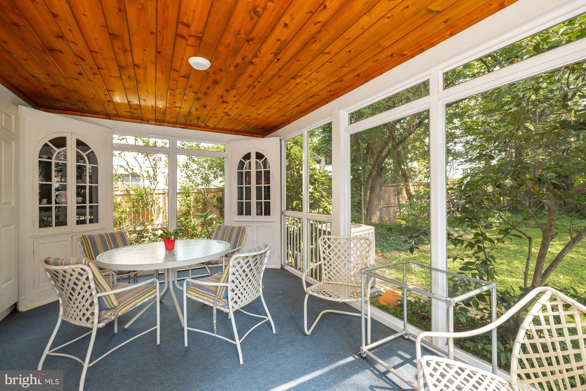 CHEVY CHASE - Residential