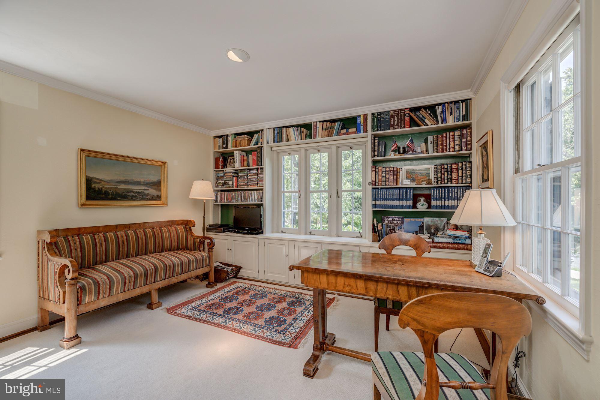 CHEVY CHASE - Residential