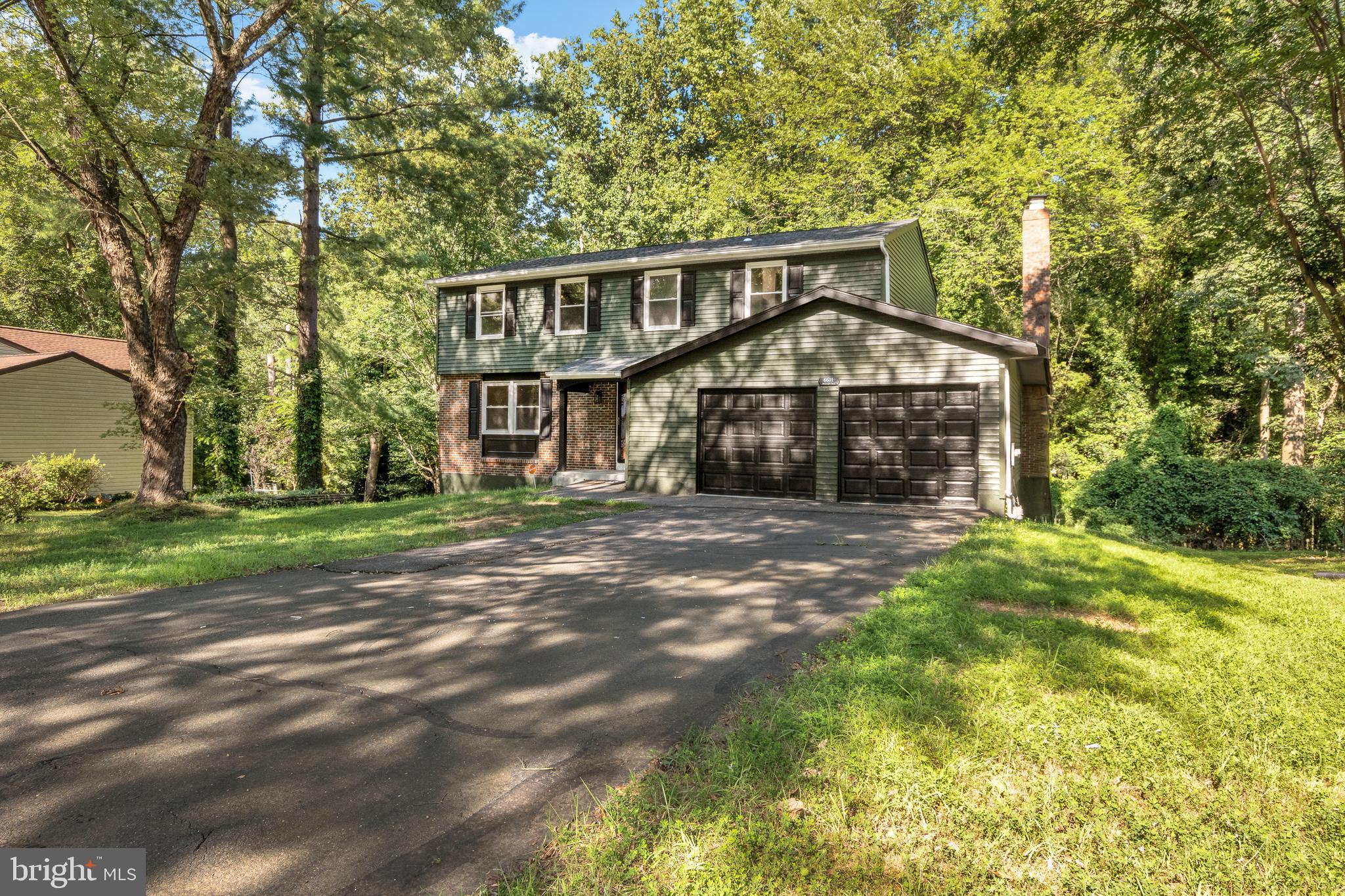 PROSPECT KNOLLS - Residential