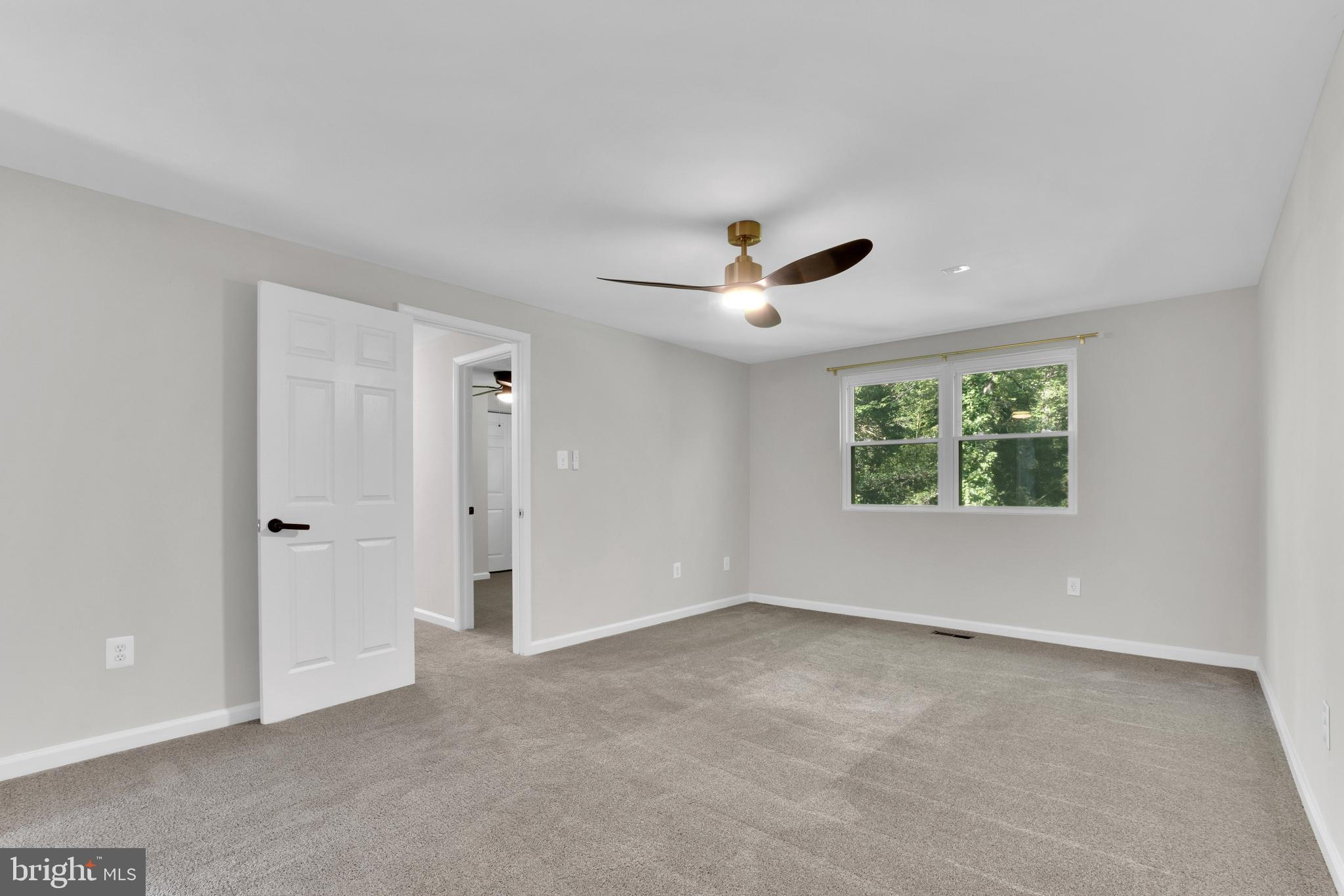 PROSPECT KNOLLS - Residential