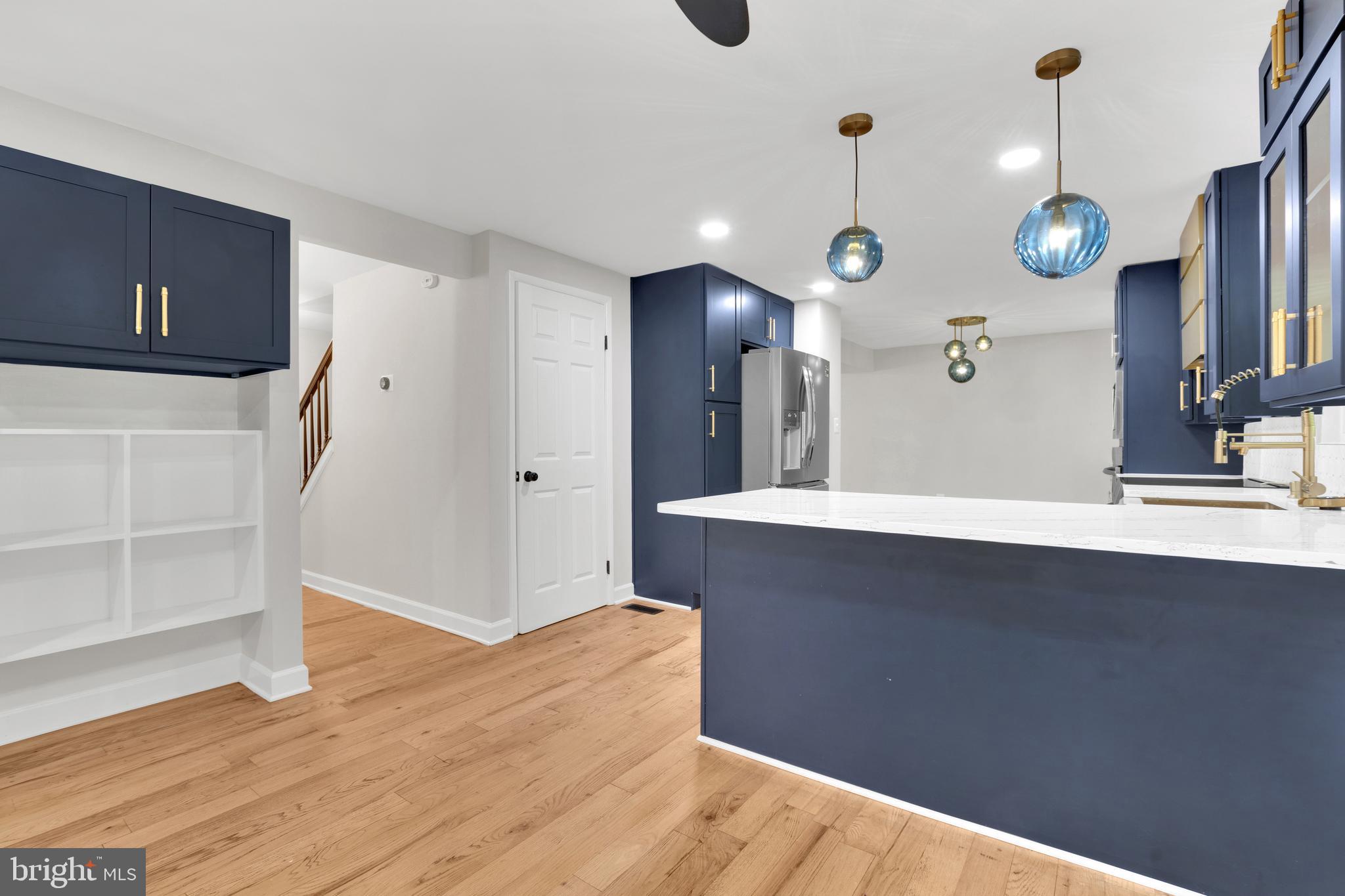 PROSPECT KNOLLS - Residential