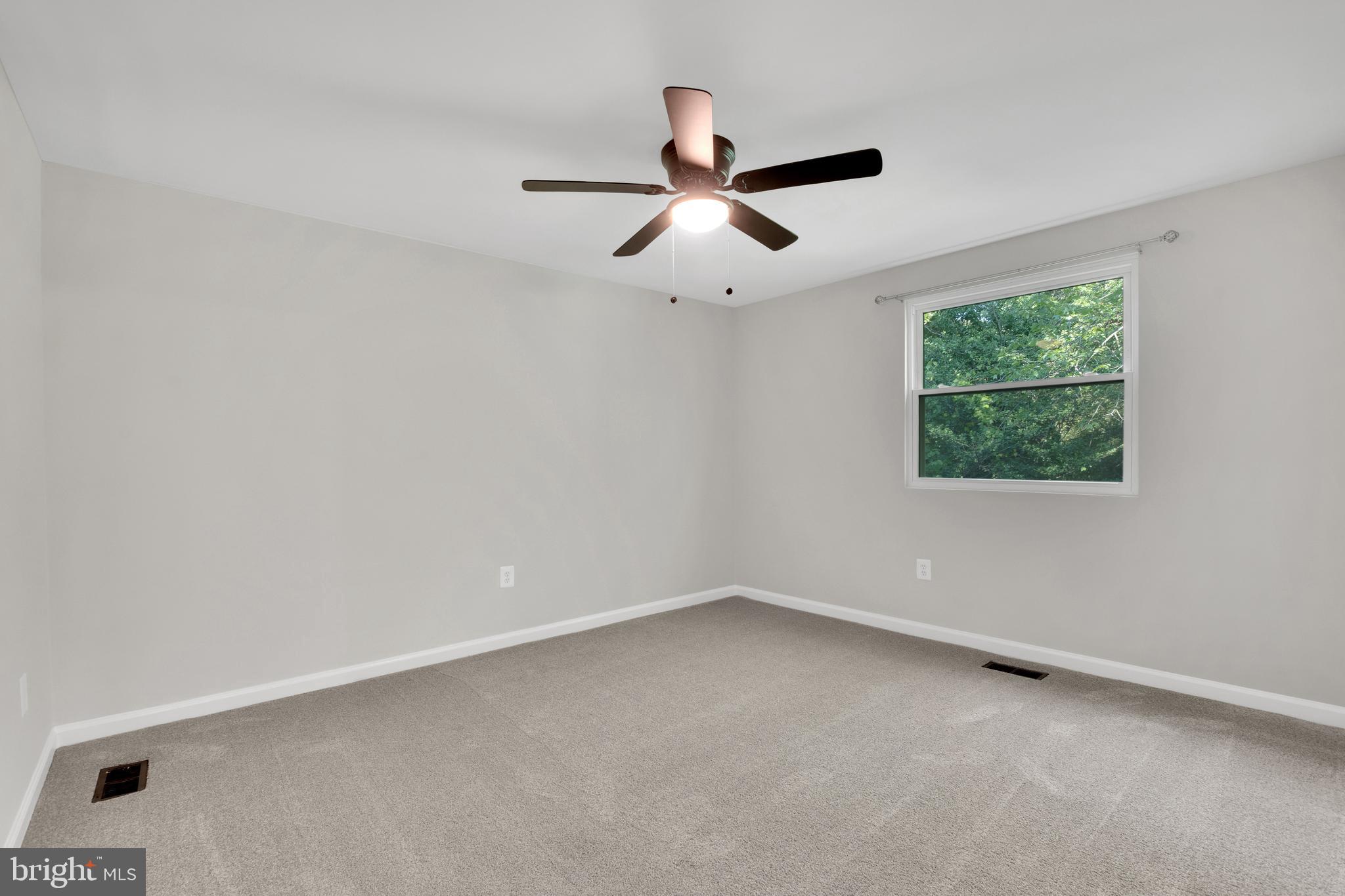 PROSPECT KNOLLS - Residential