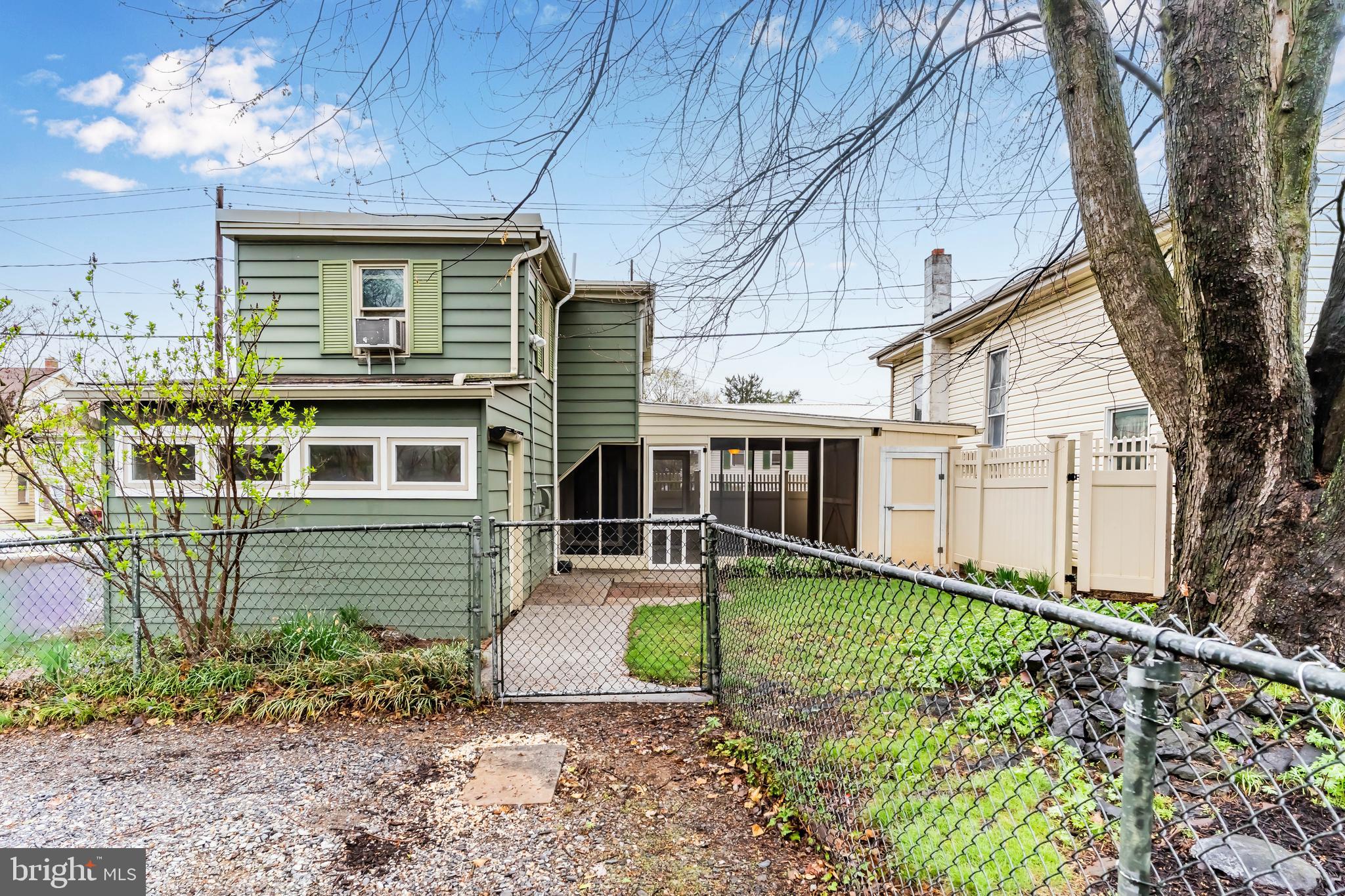 MECHANICSBURG - Residential