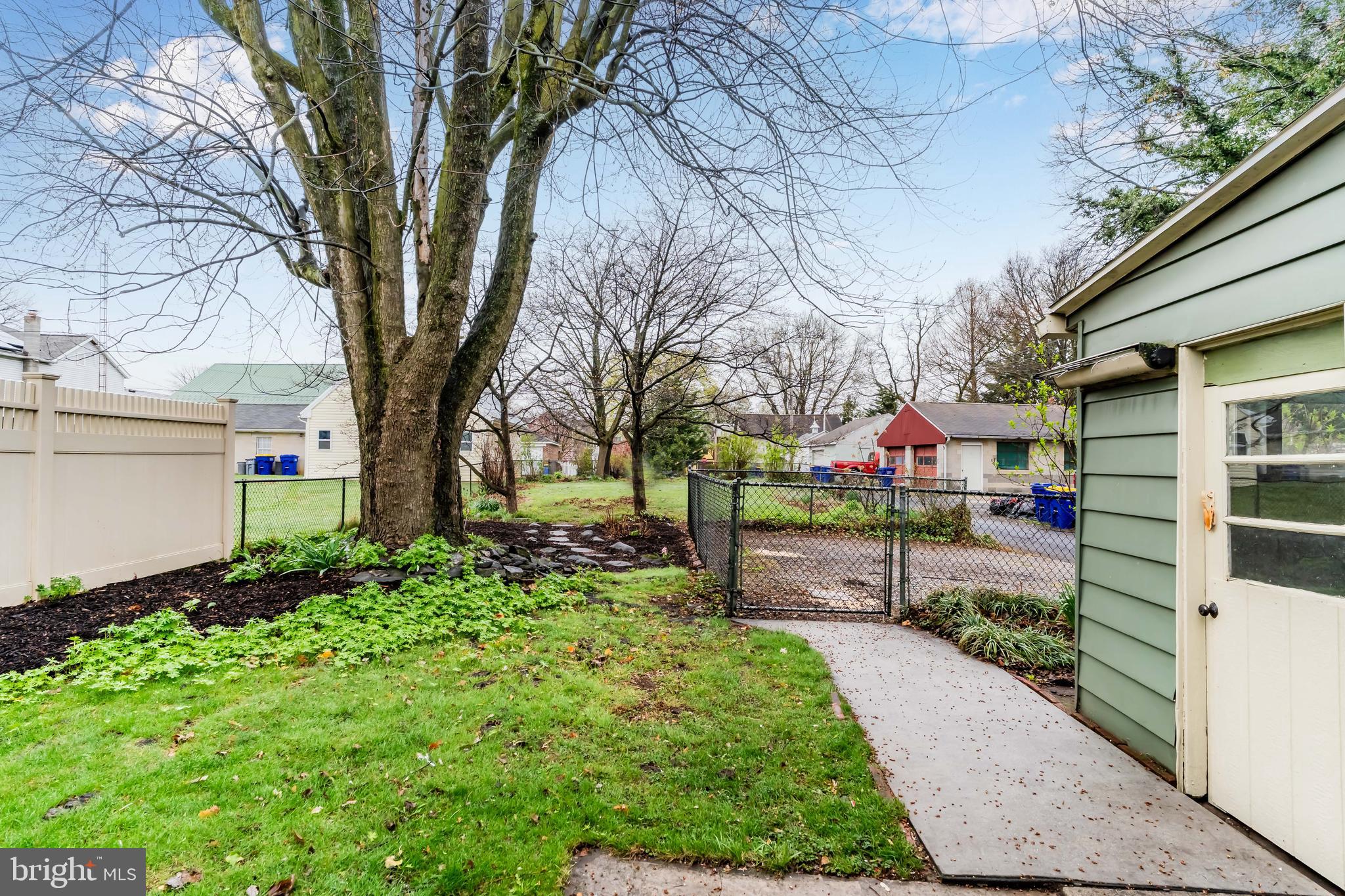 MECHANICSBURG - Residential