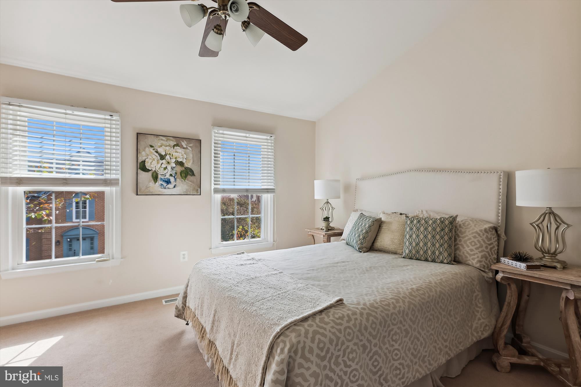 KINGSTOWNE - Residential