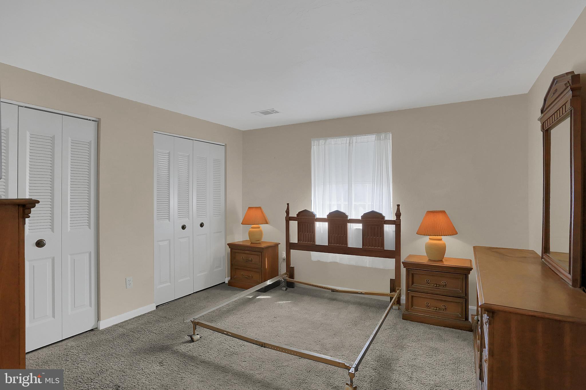 COOL CREEK CONDOS - Residential