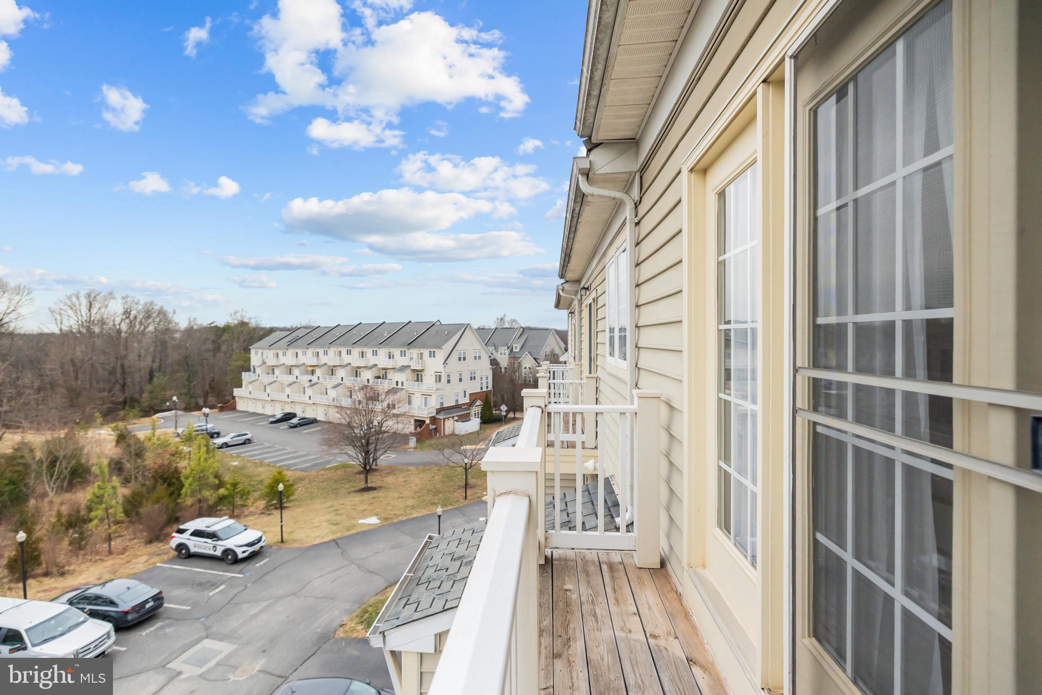 VILLAGE PLACE - Residential