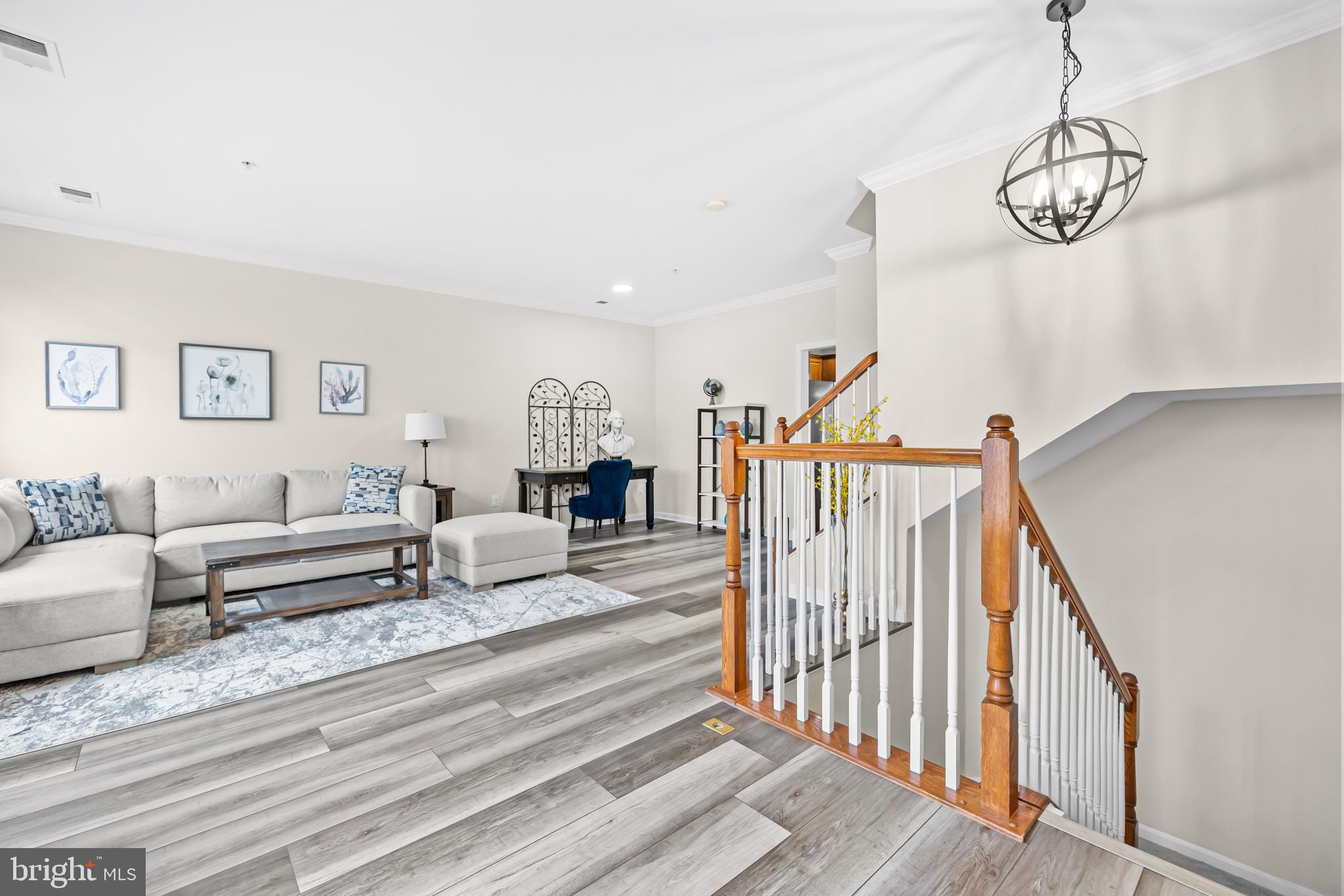 14492 VILLAGE HIGH STREET