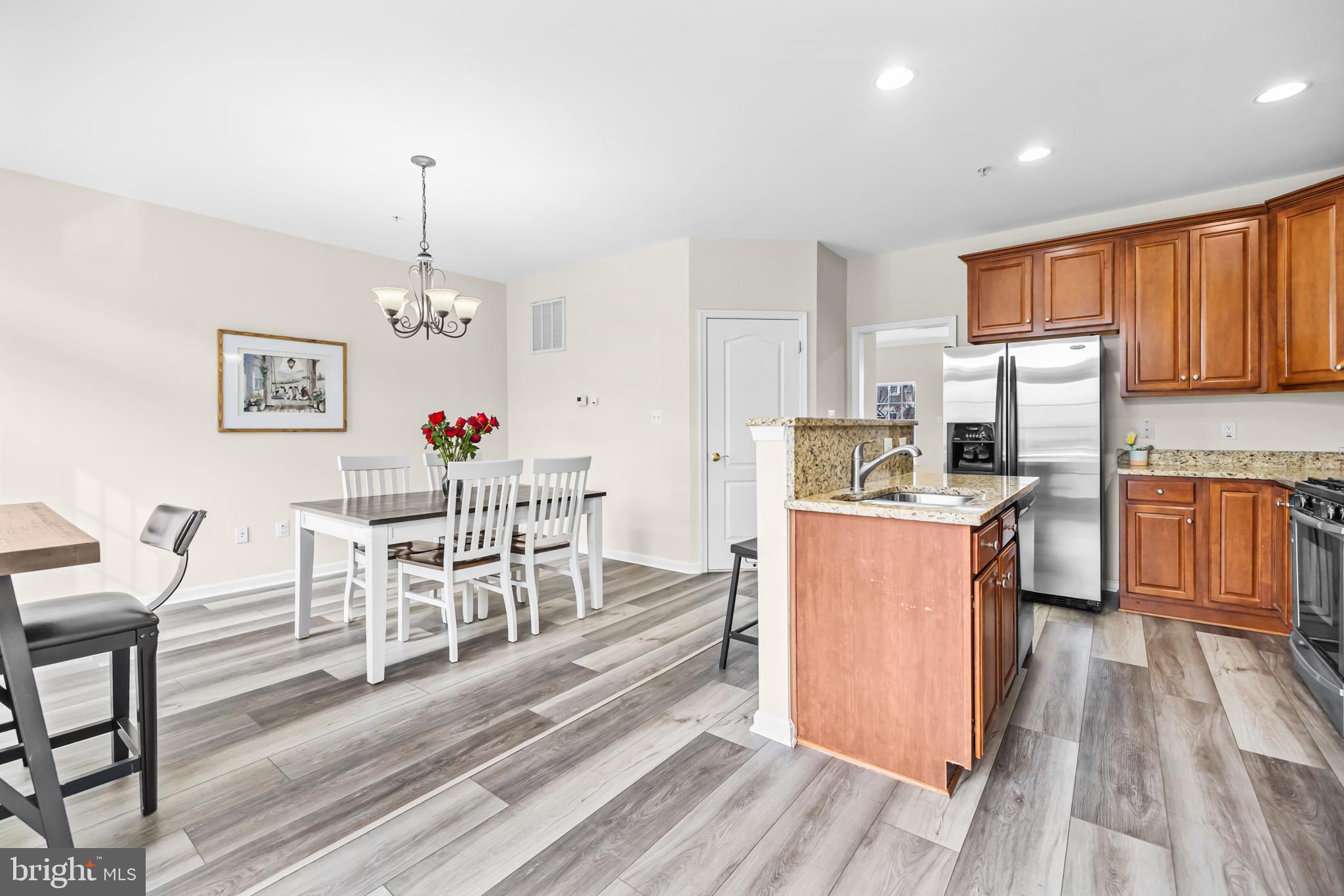 VILLAGE PLACE - Residential