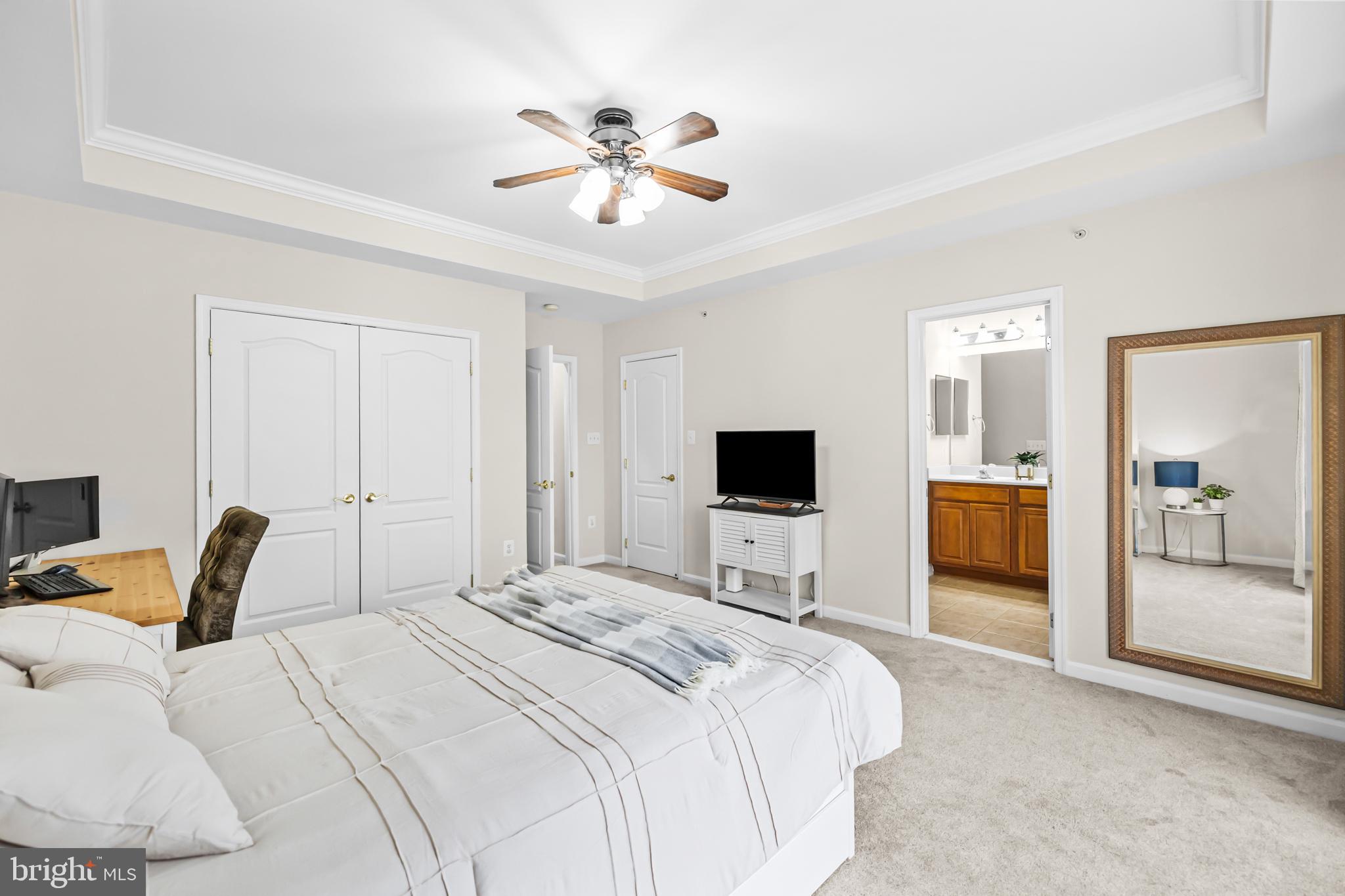 VILLAGE PLACE - Residential