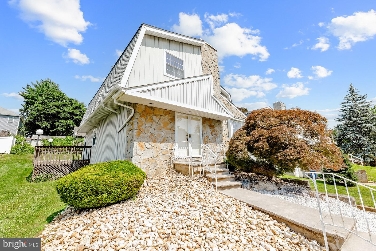115 WEXFORD PLACE