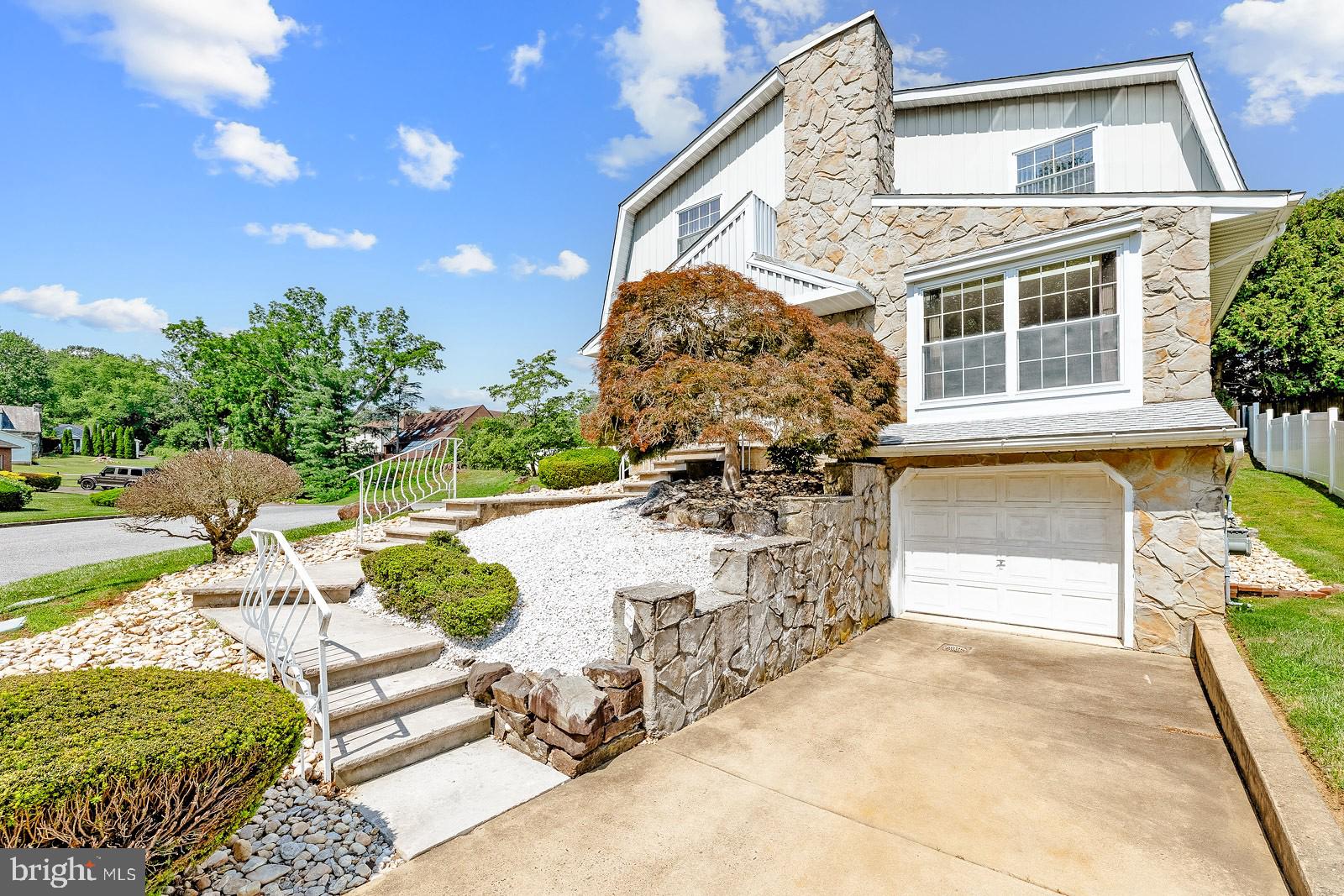 115 WEXFORD PLACE