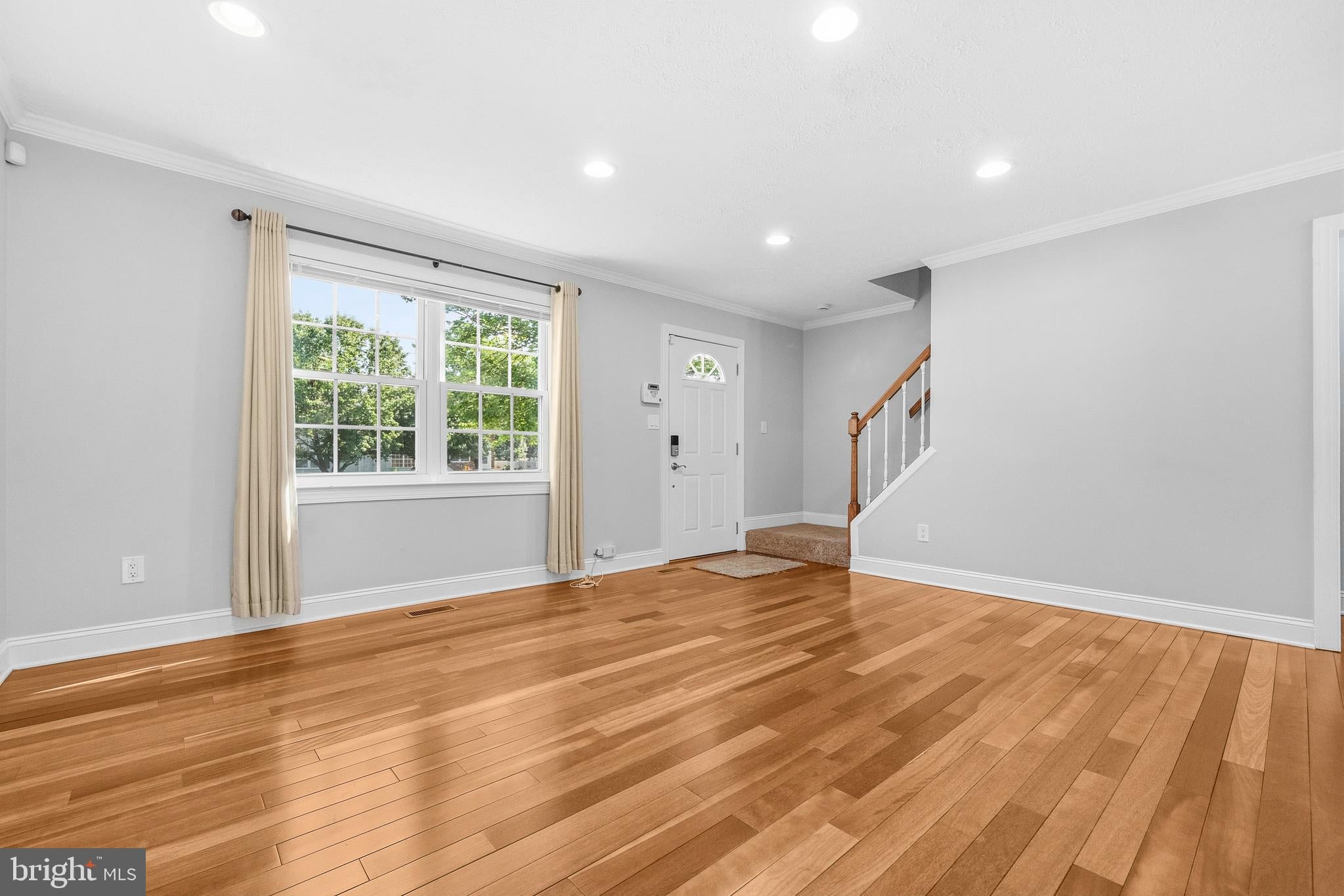 7792 MOONFALL COURT
