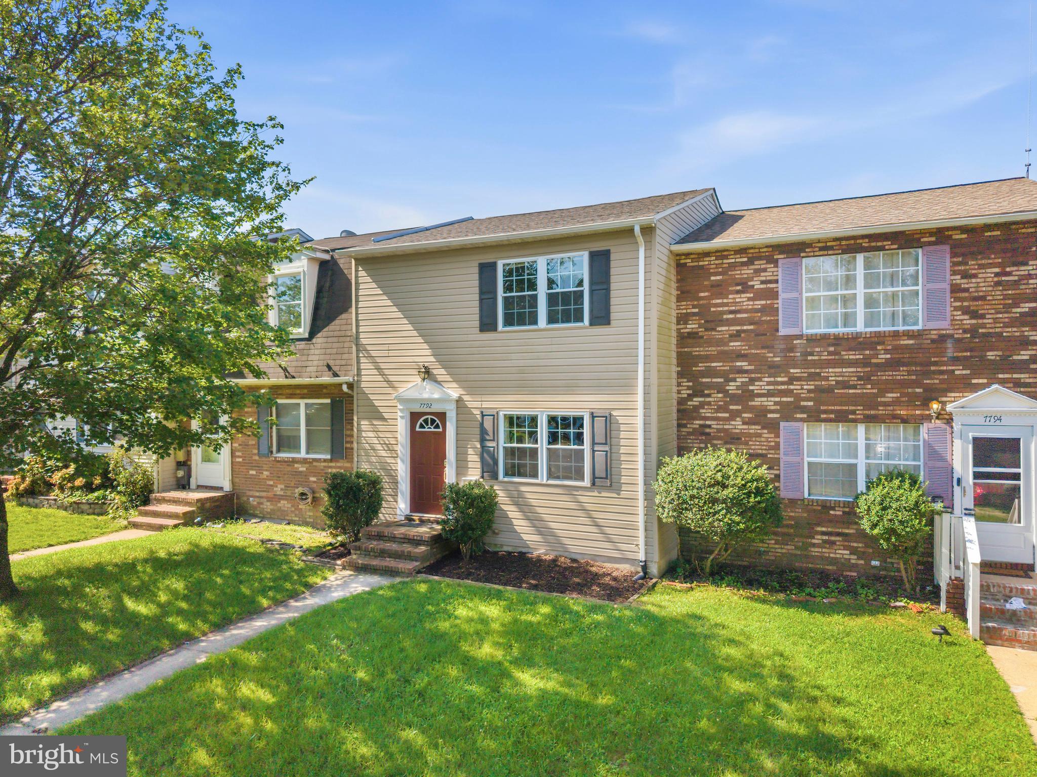7792 MOONFALL COURT
