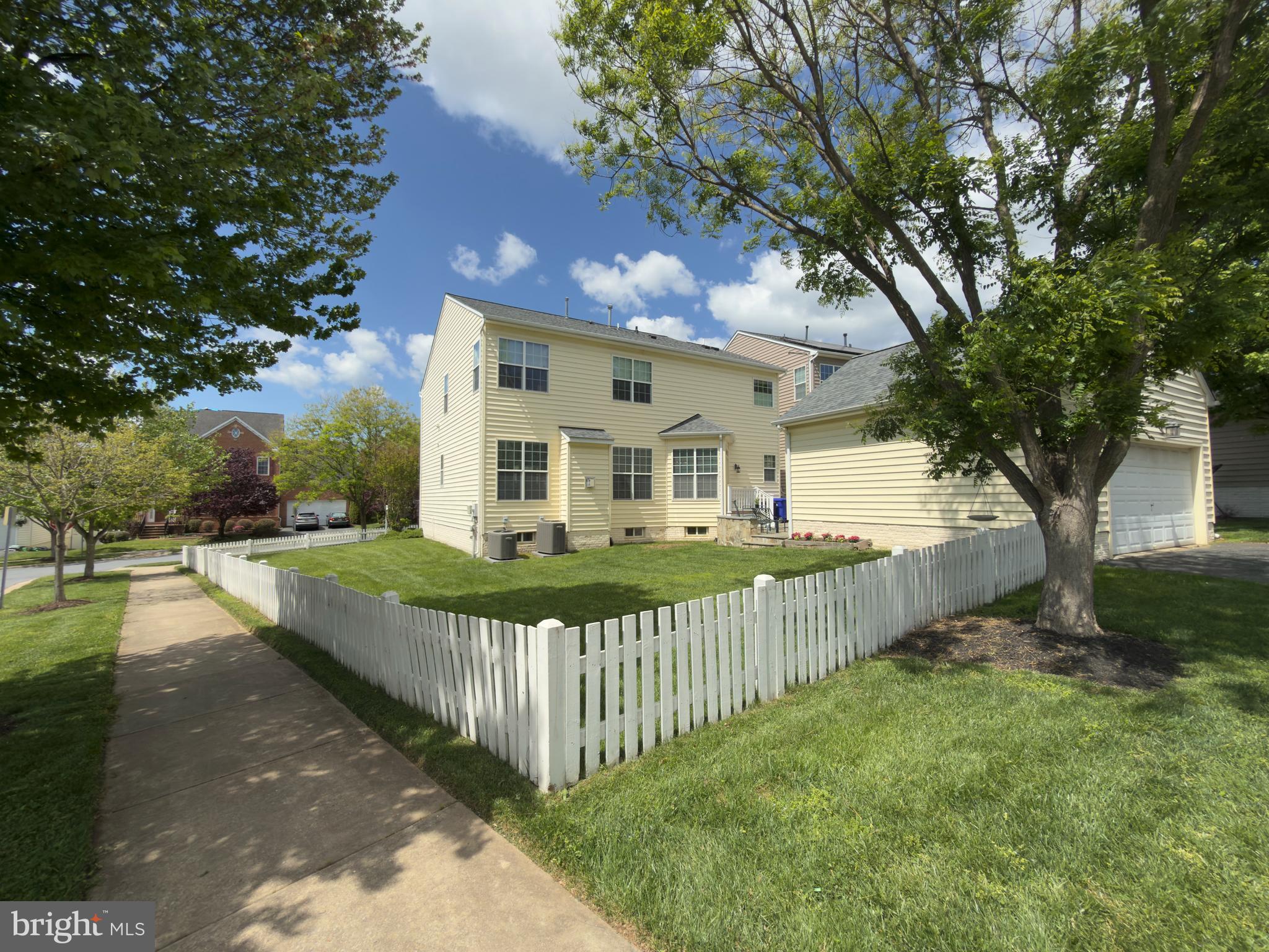 GREENWAY VILLAGE - Residential