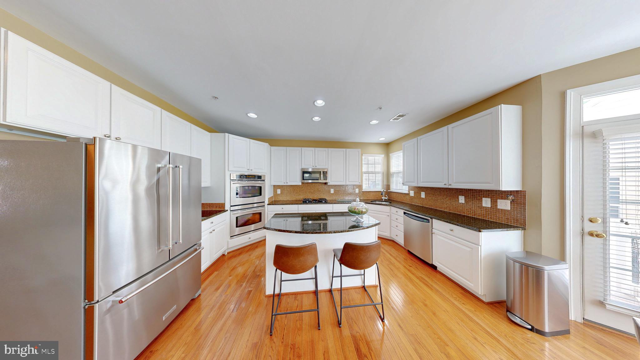 GREENWAY VILLAGE - Residential