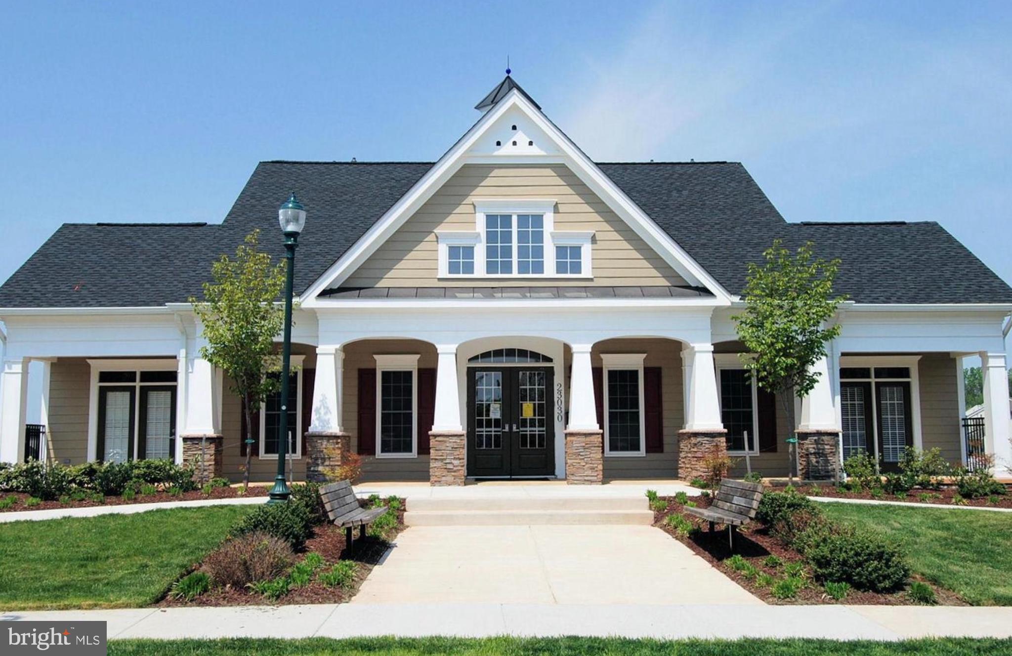 GREENWAY VILLAGE - Residential
