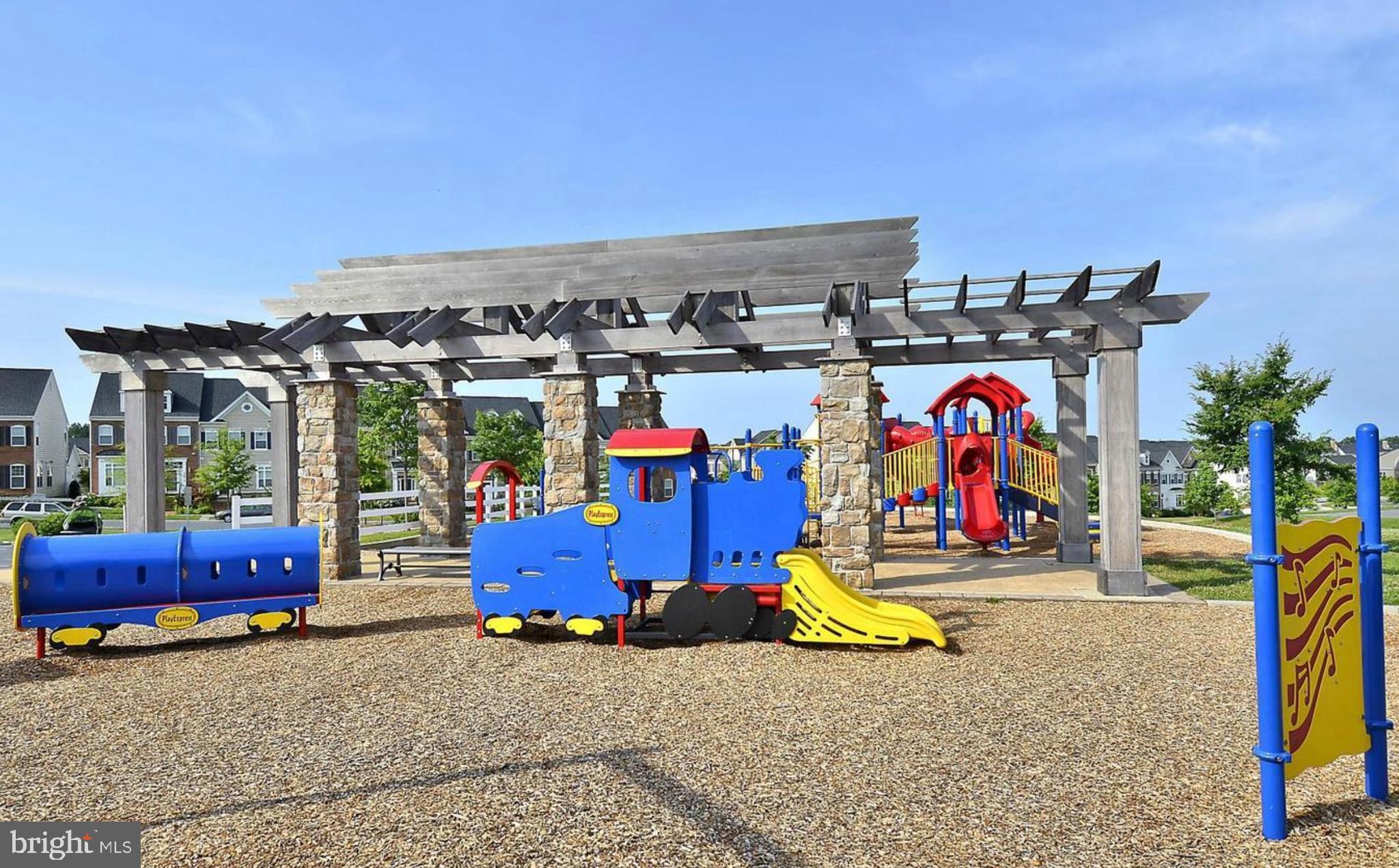 GREENWAY VILLAGE - Residential