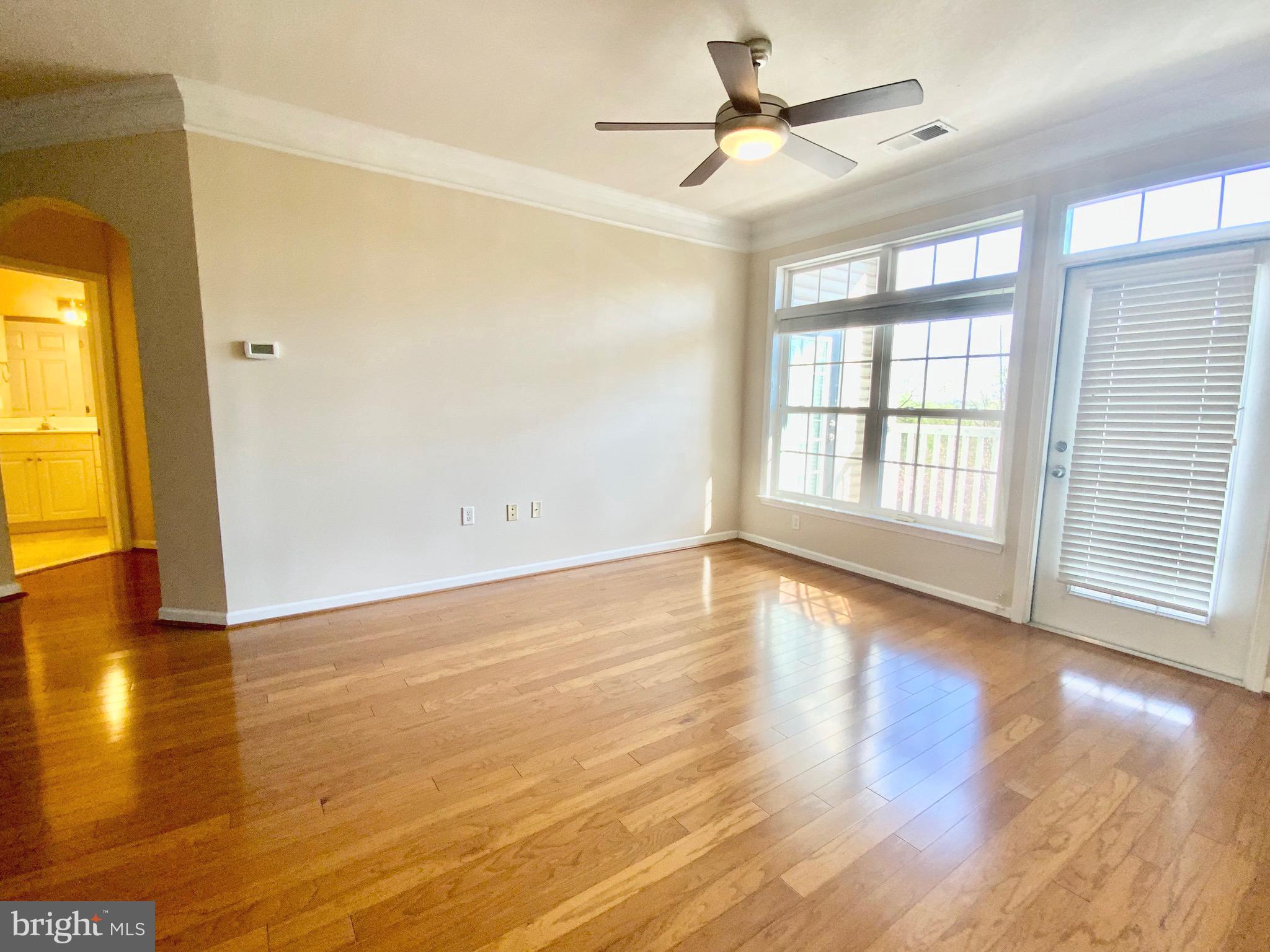 STRATFORD CLUB - Residential Lease