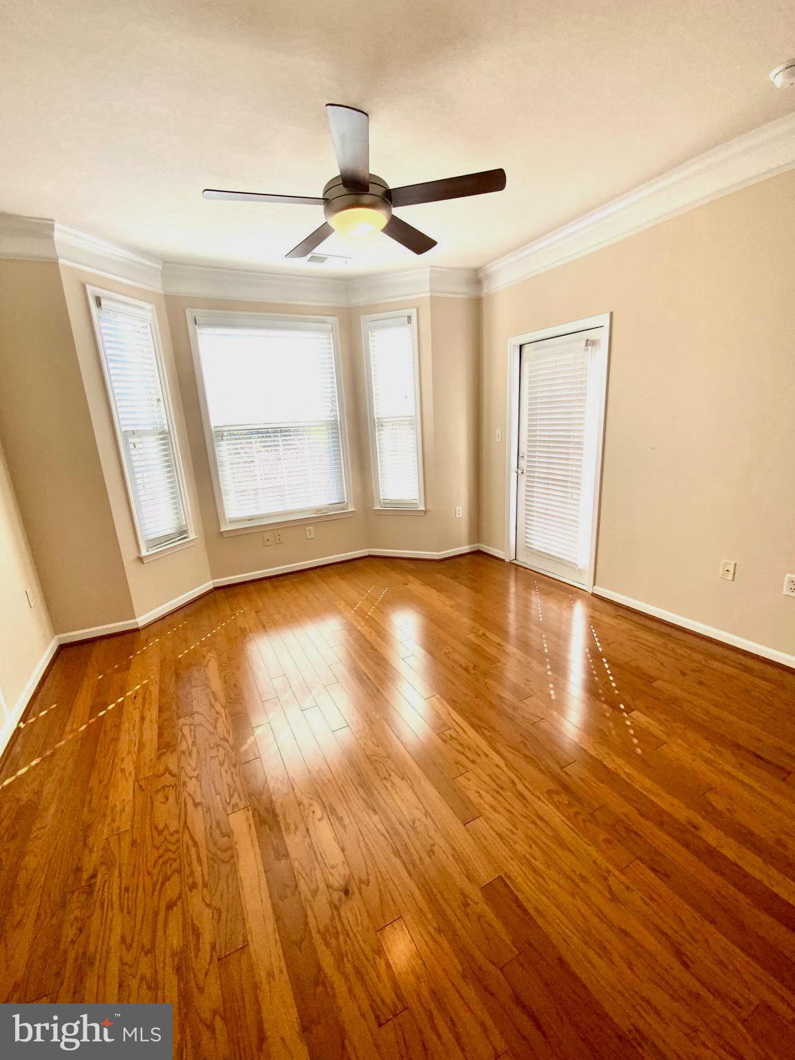 STRATFORD CLUB - Residential Lease