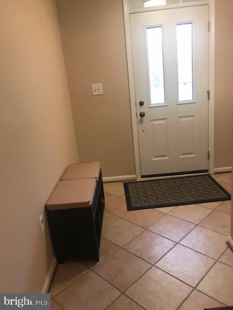 BALLSTON COMMONS - Residential Lease