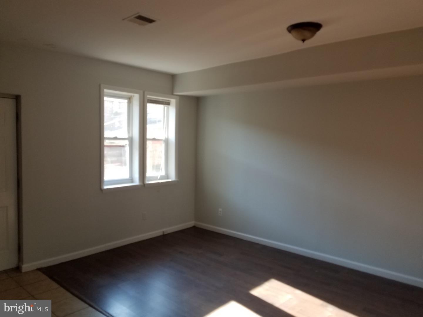 FRANKFORD - Residential