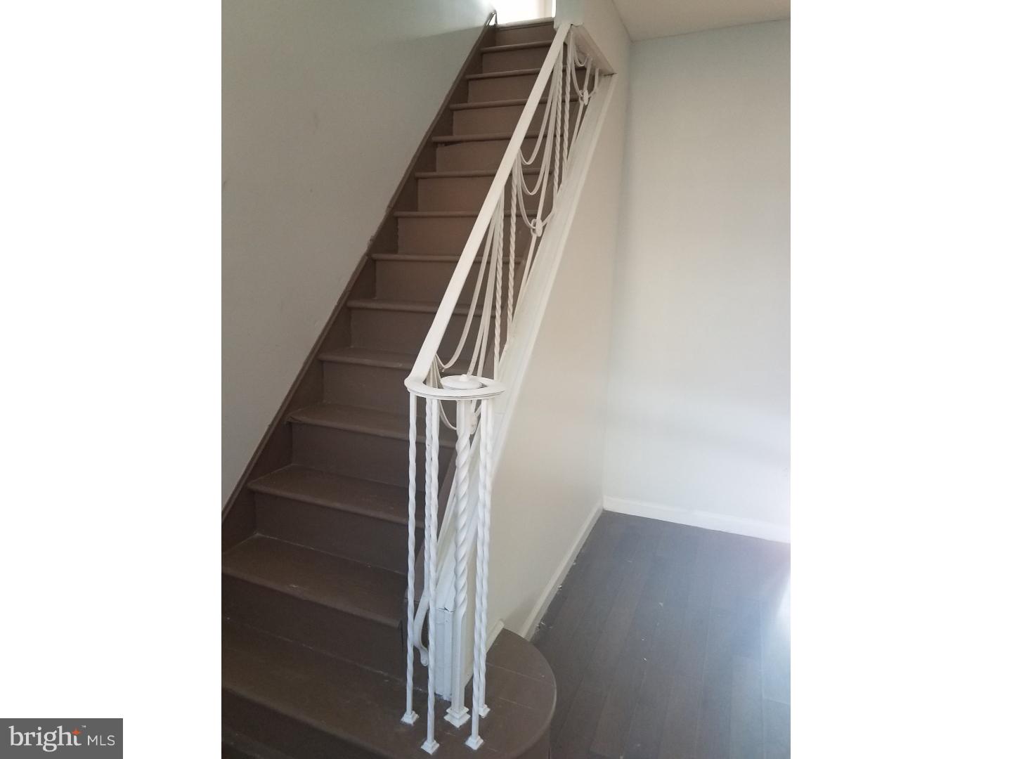 FRANKFORD - Residential