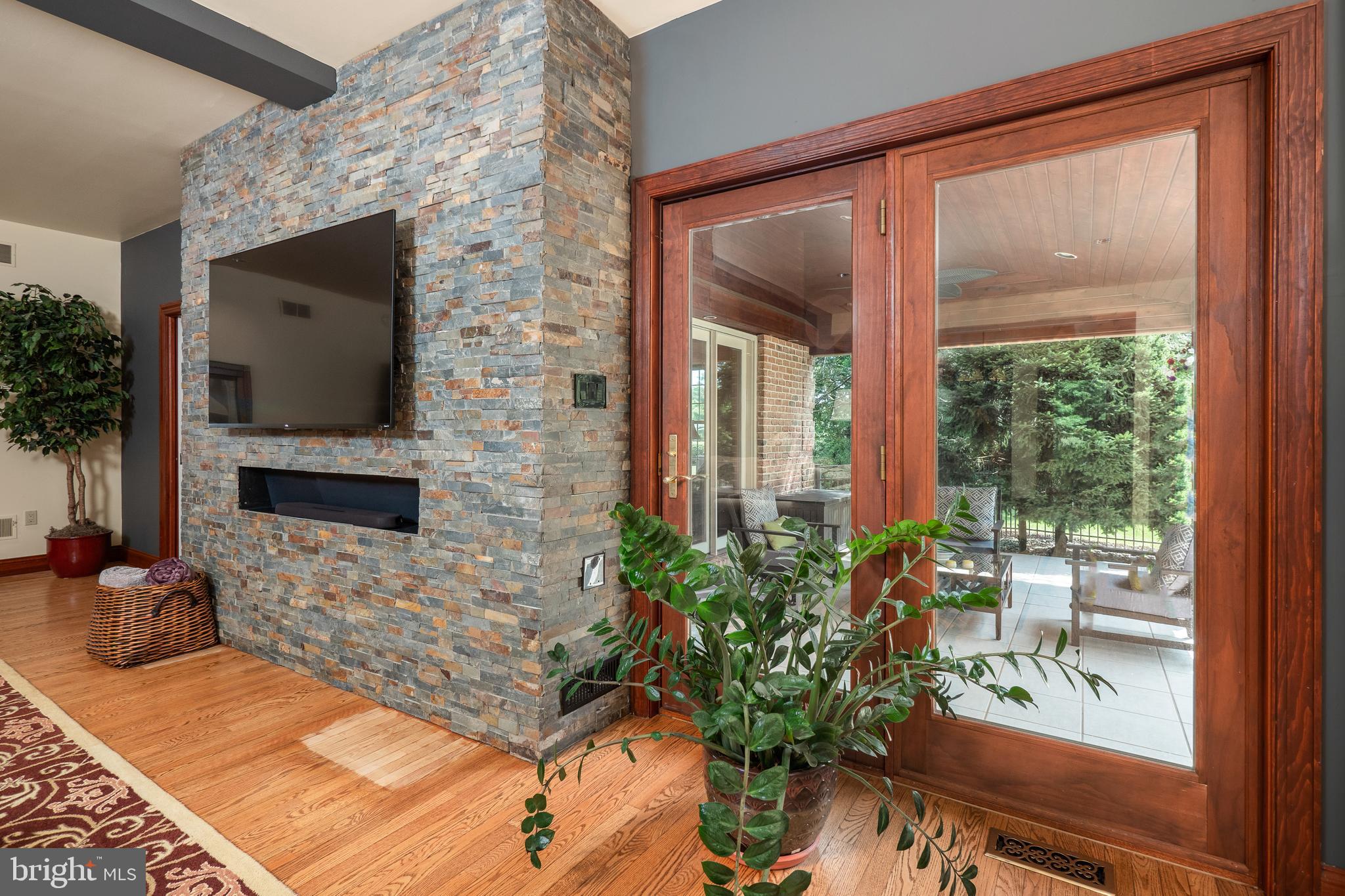 SAUCON VALLEY MEADOW - Residential