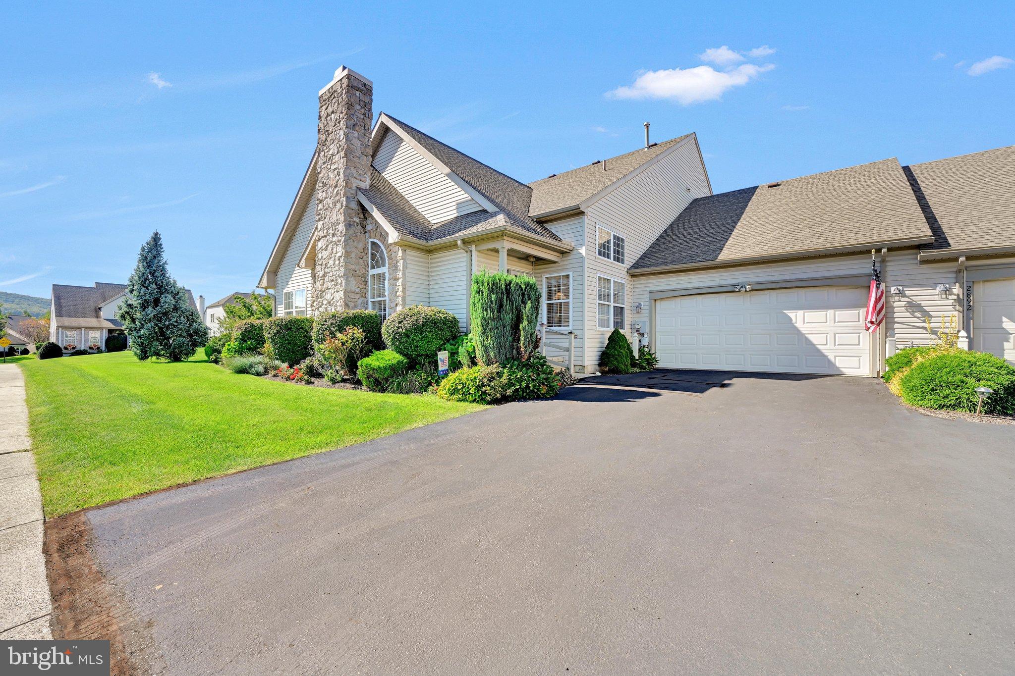 2894 DONEGAL DRIVE