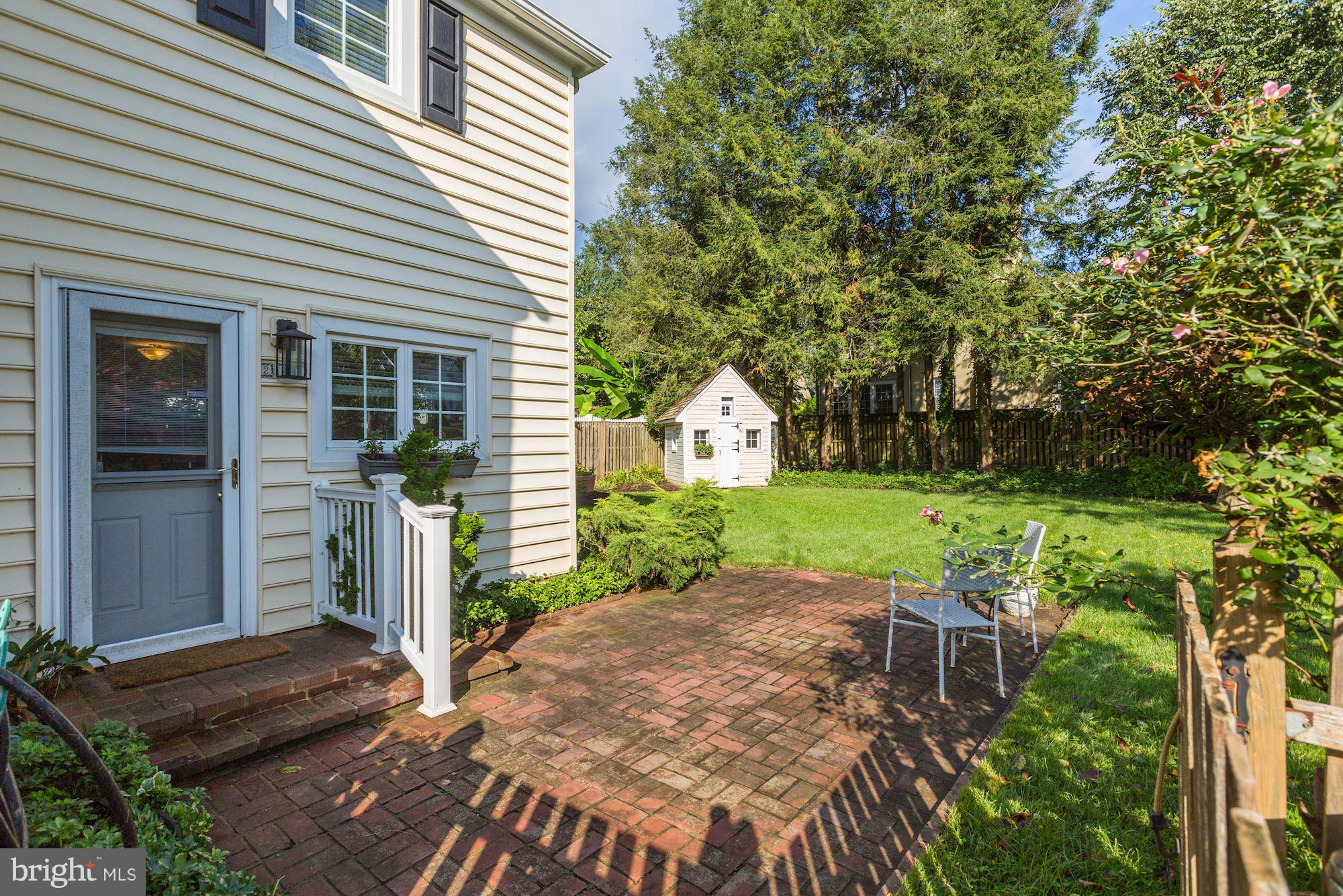 WOODMOOR - Residential