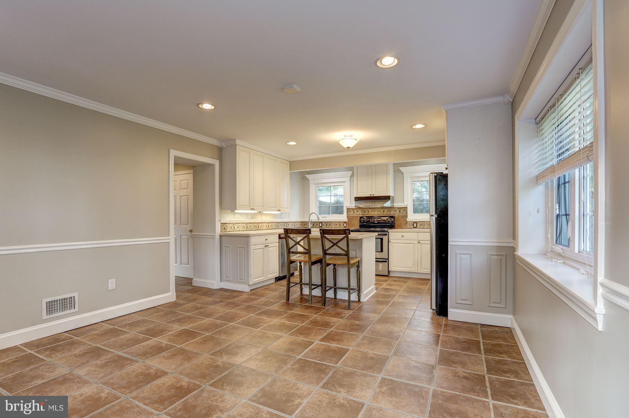 WOODMOOR - Residential