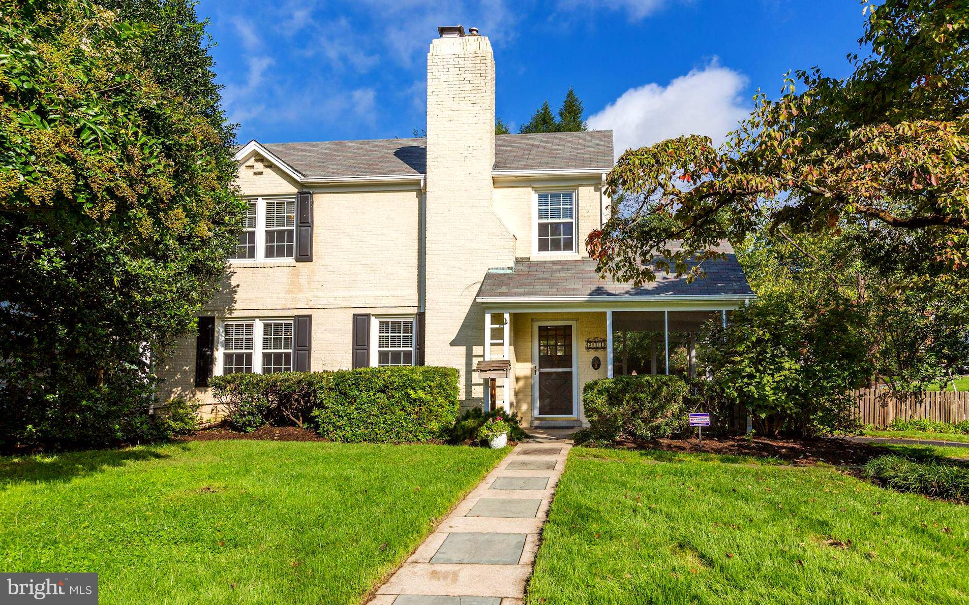 WOODMOOR - Residential