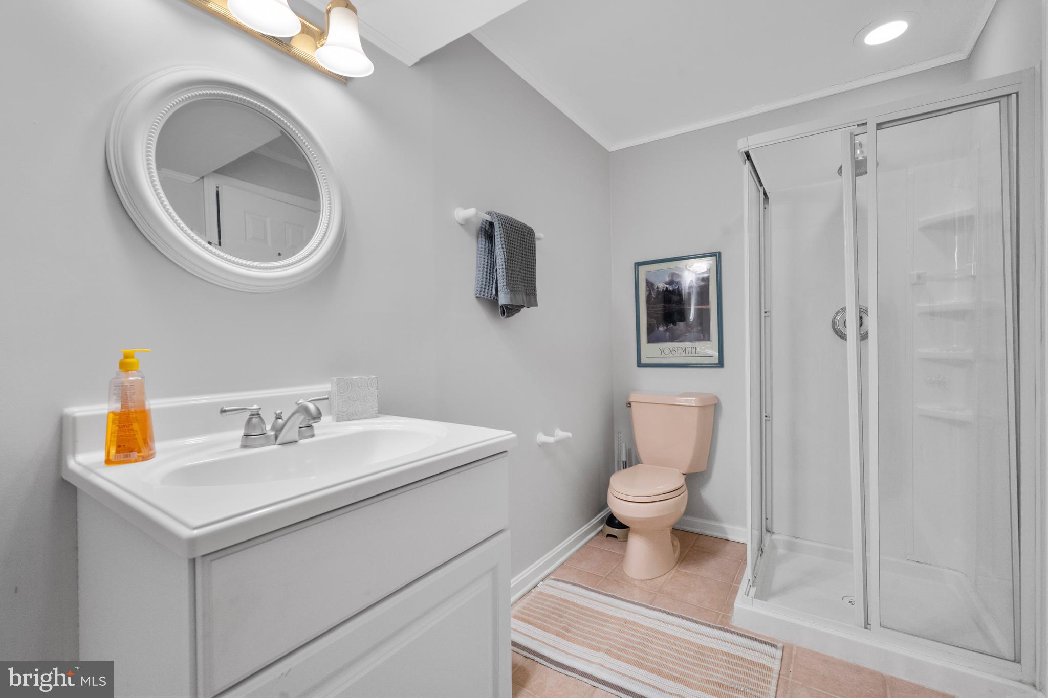 RAMBLEWOOD - Residential