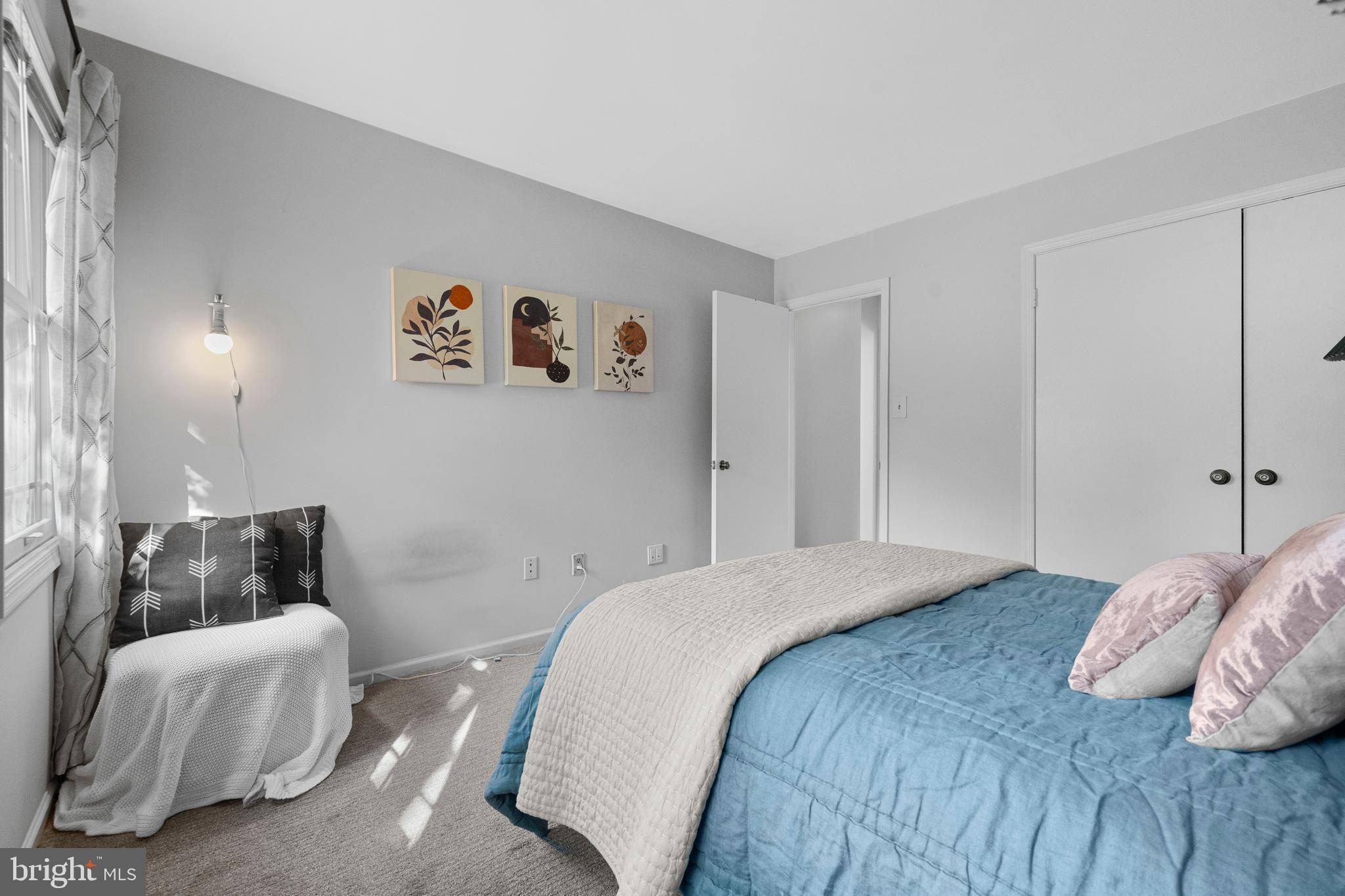 RAMBLEWOOD - Residential