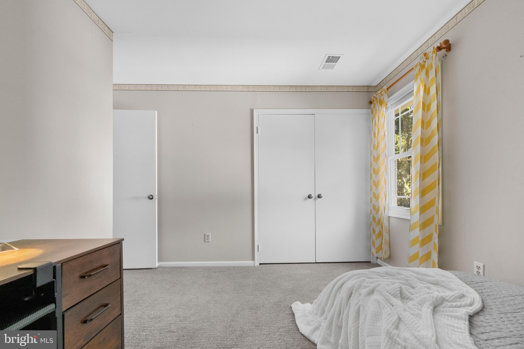 RAMBLEWOOD - Residential