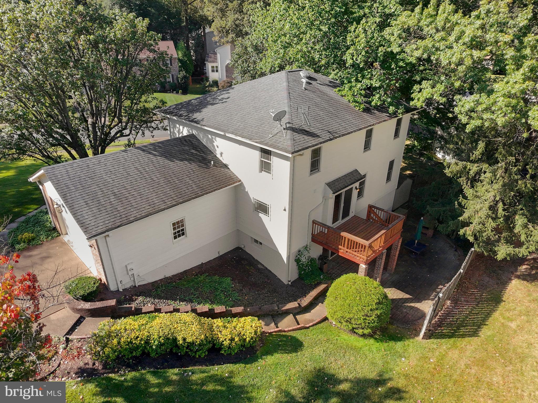 RAMBLEWOOD - Residential