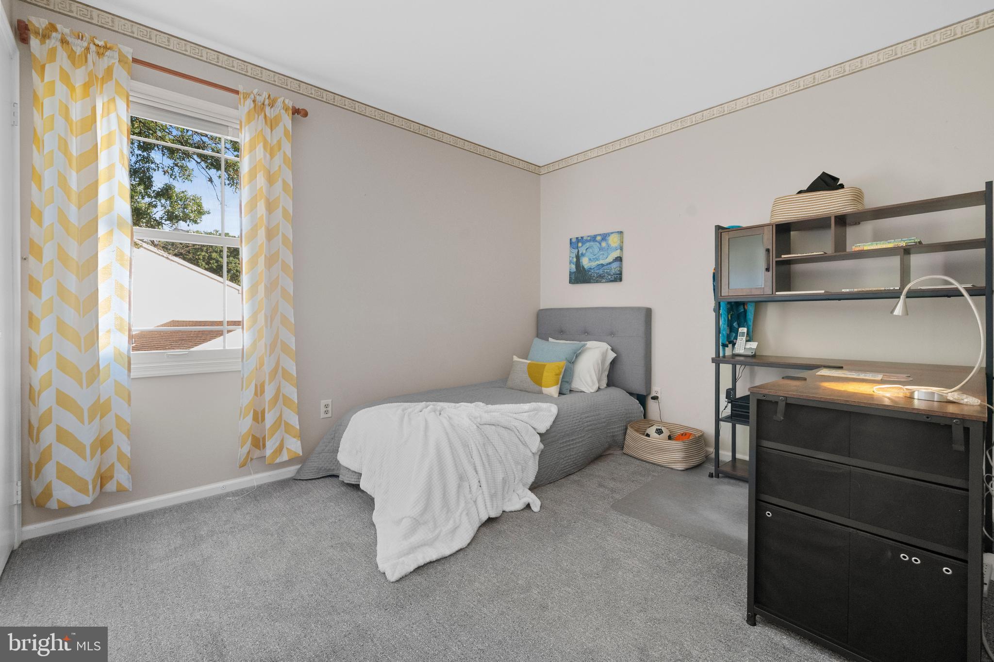 RAMBLEWOOD - Residential