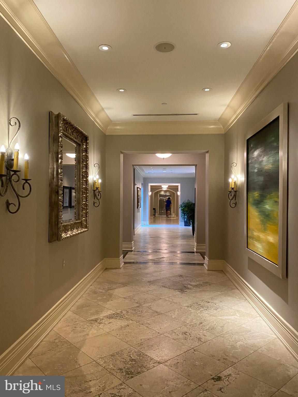 GALLERY AT WHITE FLINT - Residential